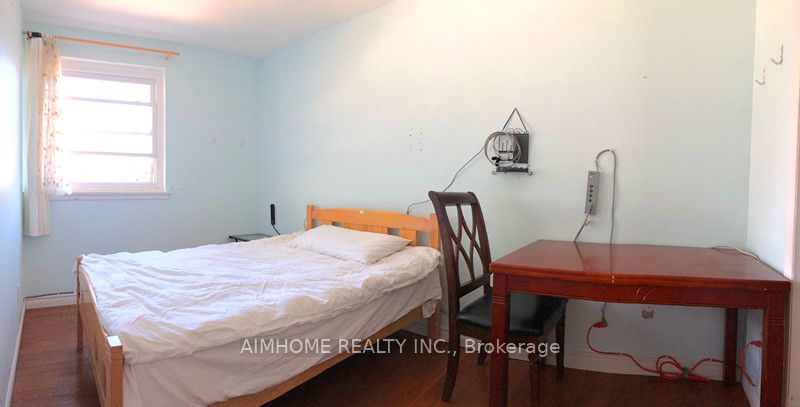 58 Newlands Avenue, Toronto, ON M1L 1R9 photo 5