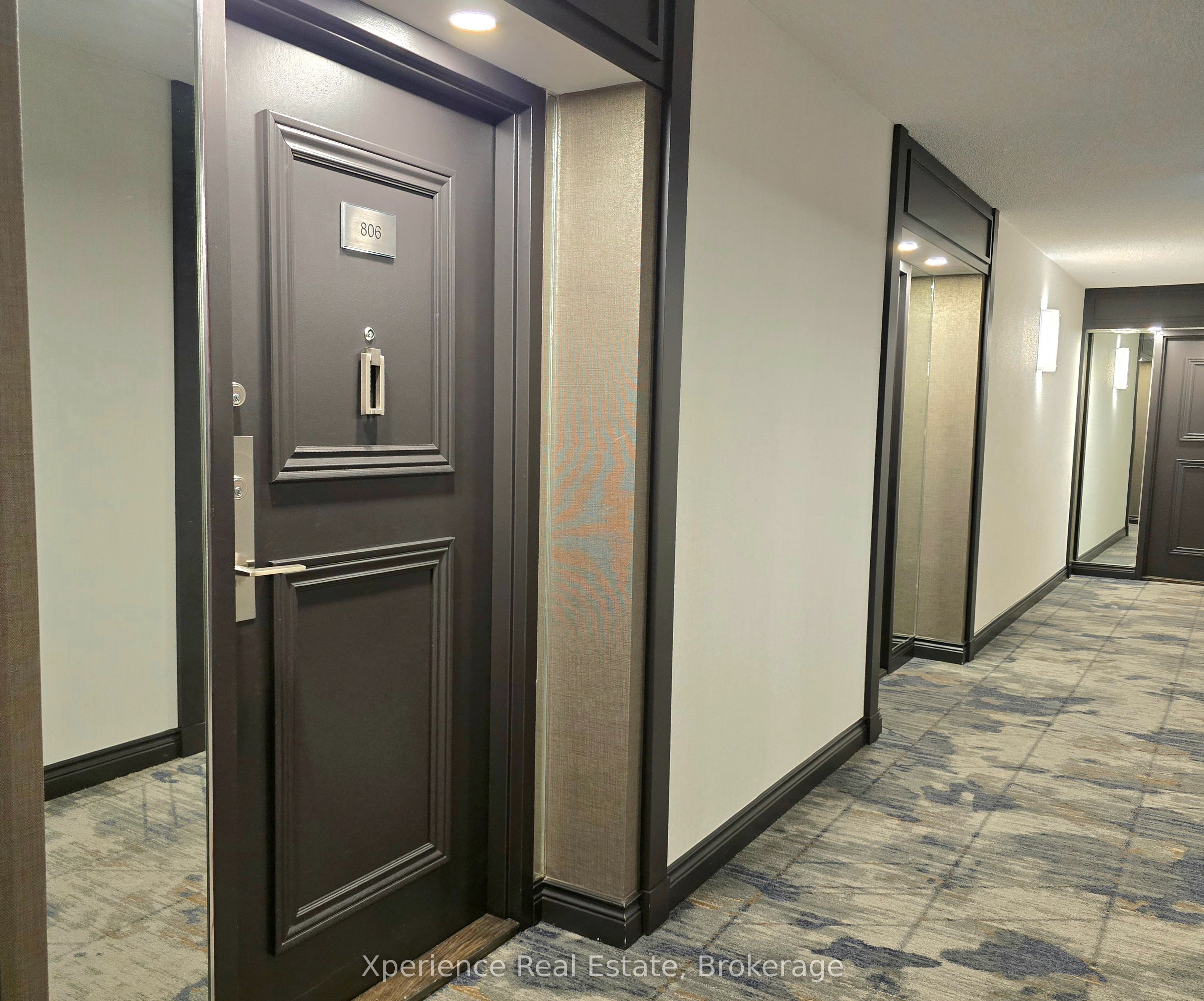 275 Bamburgh Circle 806, Toronto, ON M1W 3X4