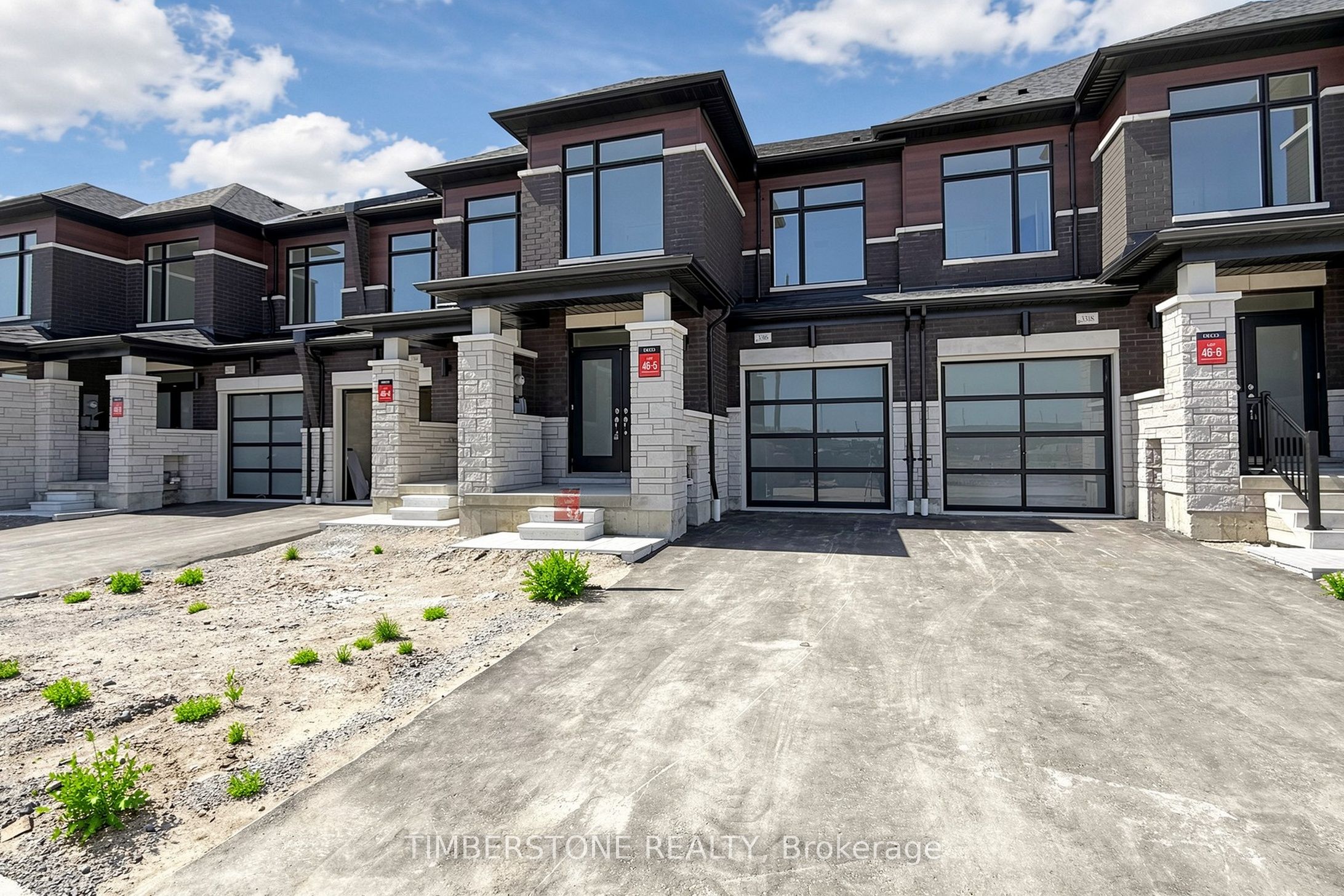 3310 Sandalwood Road, Pickering, ON L1X 0J2 photo 3