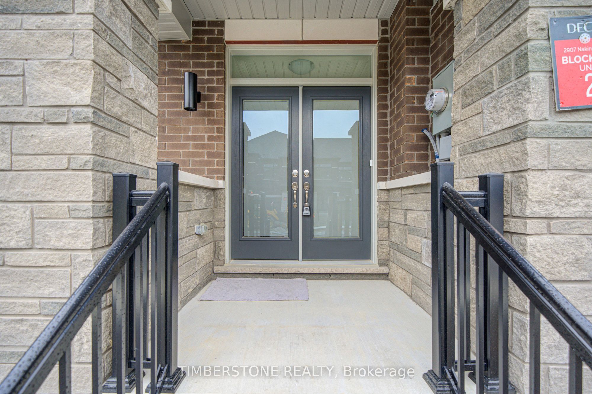 2907 Nakina Street, Pickering, ON L1X 0P7 photo 4