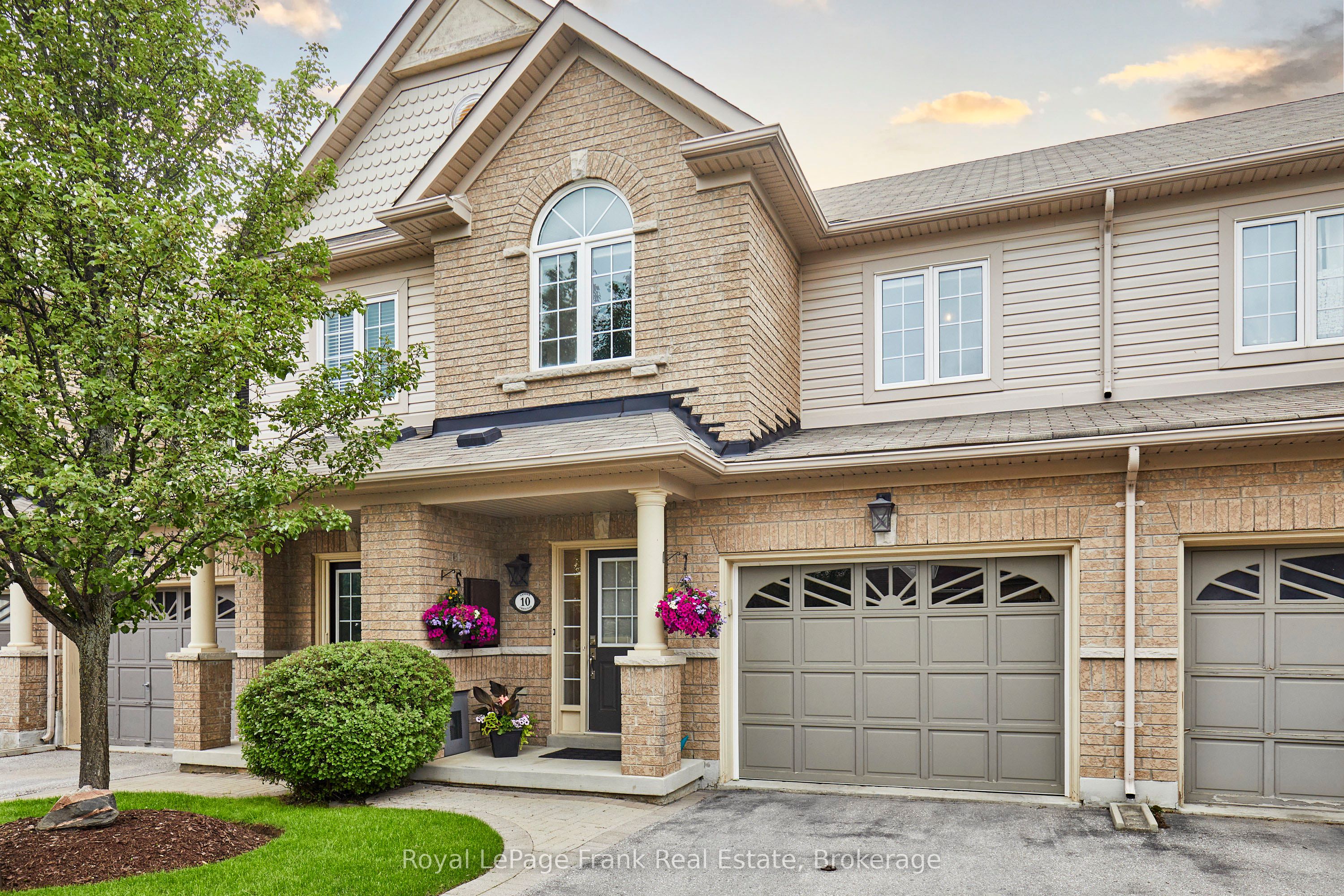 10 Lander Crescent, Clarington, ON L1C 0L4 photo 3