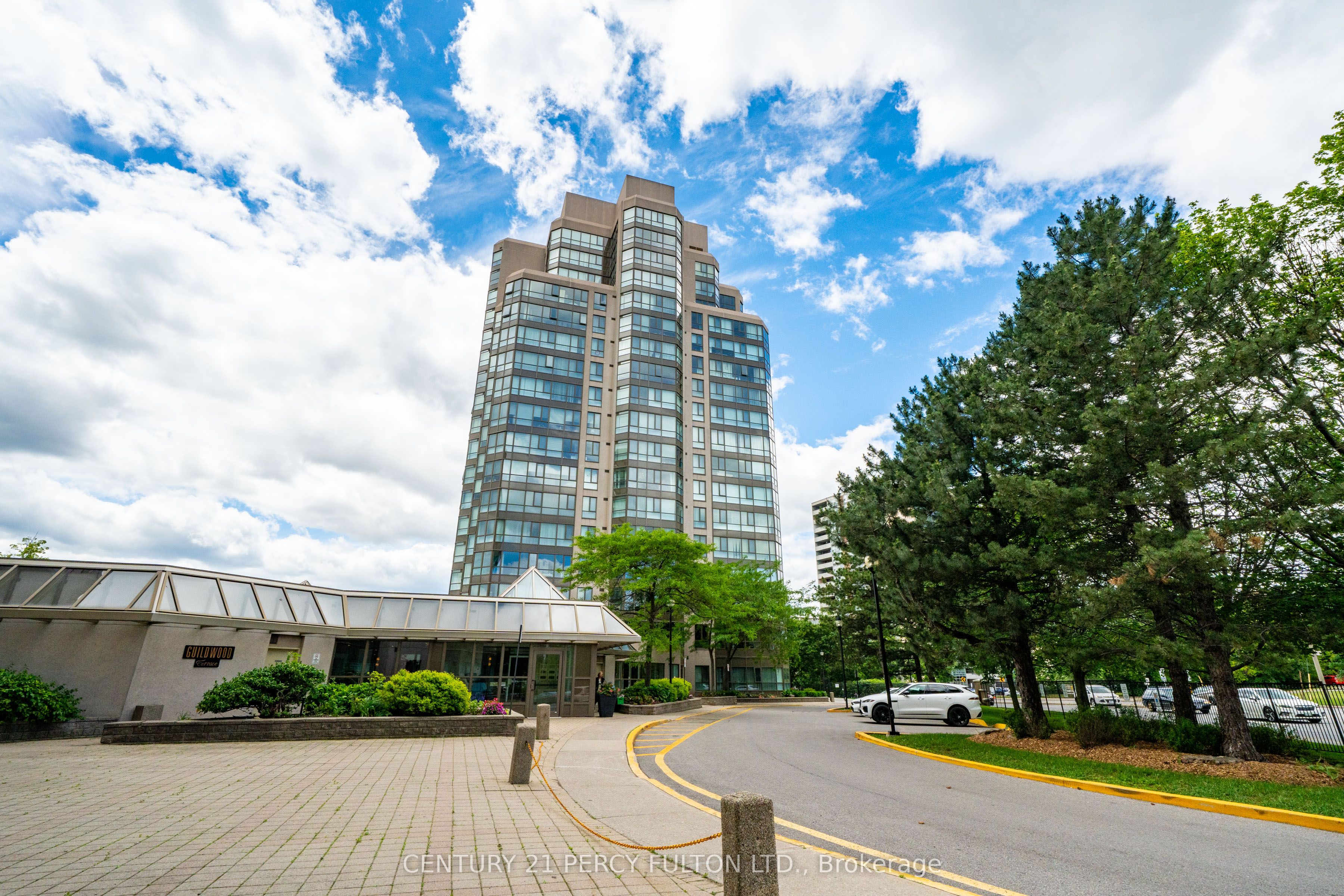 3231 Eglinton Avenue E 206B, Toronto, ON M1J 3N5