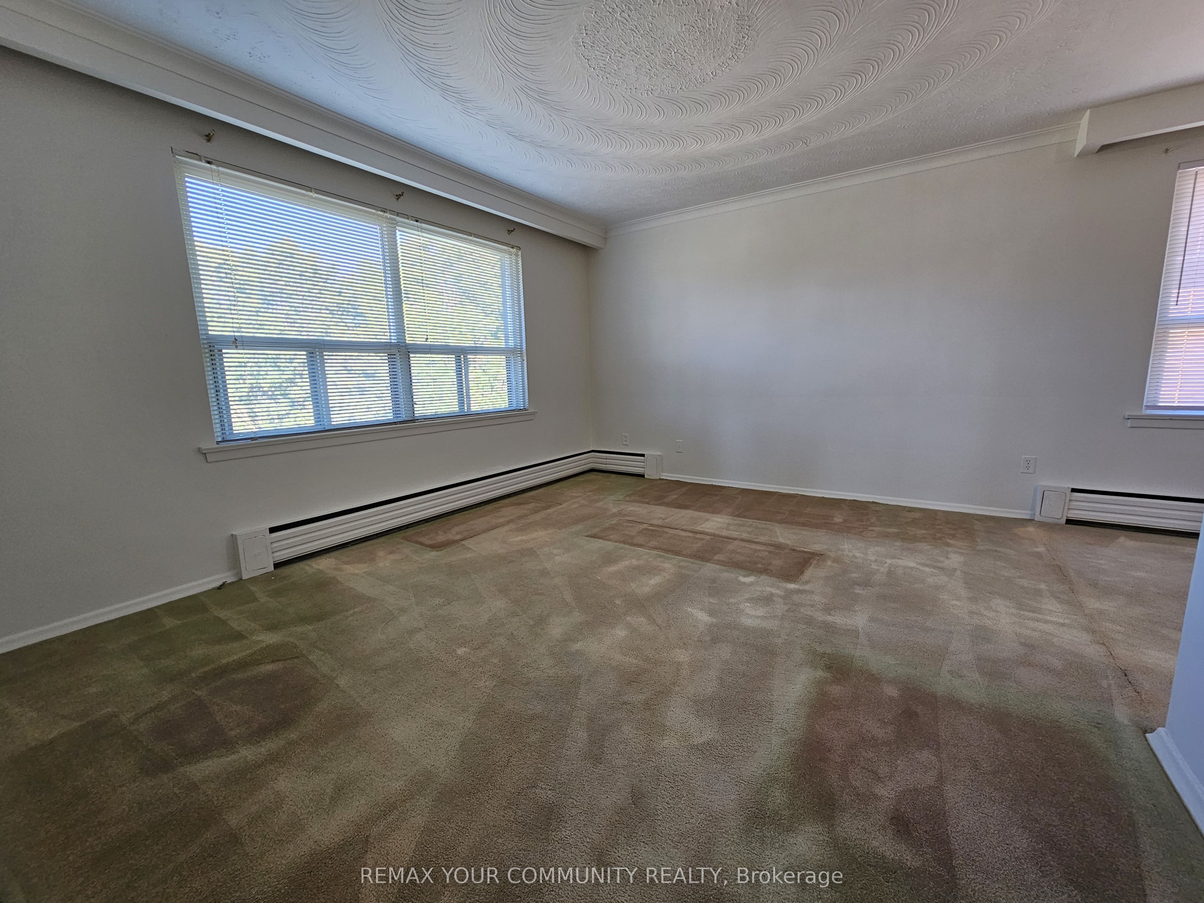 423 Pharmacy Avenue 5, Toronto, ON M1L 3G5 photo 5