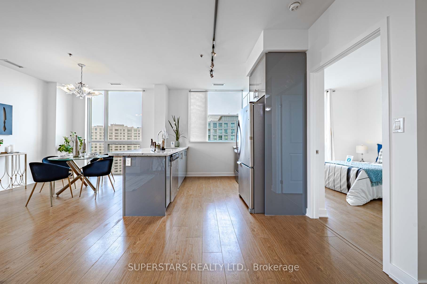 185 Bonis Avenue 2009(PH9), Toronto, ON M1T 0A4 photo 4