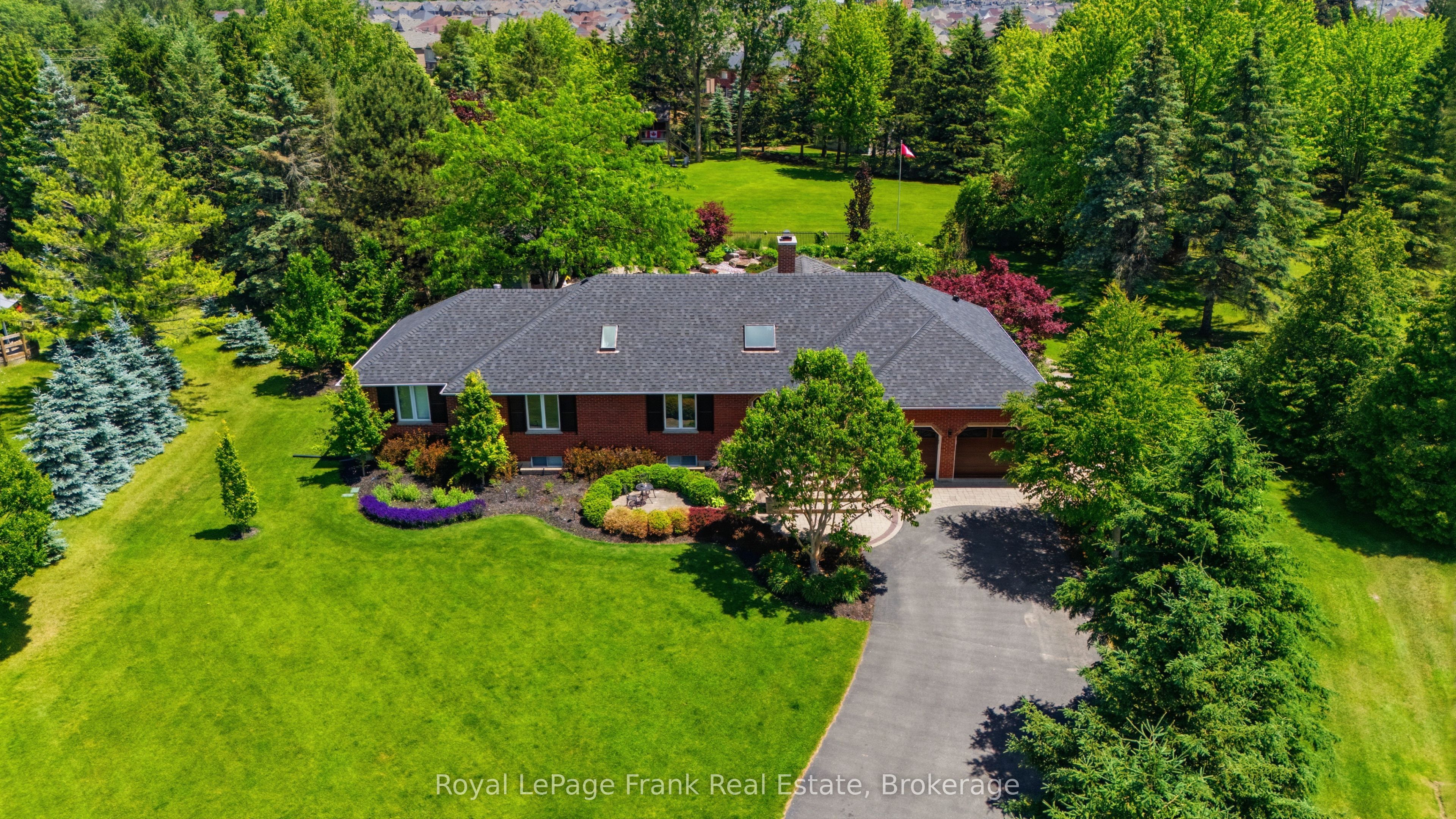 5 Craig Court, Clarington, ON L1C 4H6 photo 2