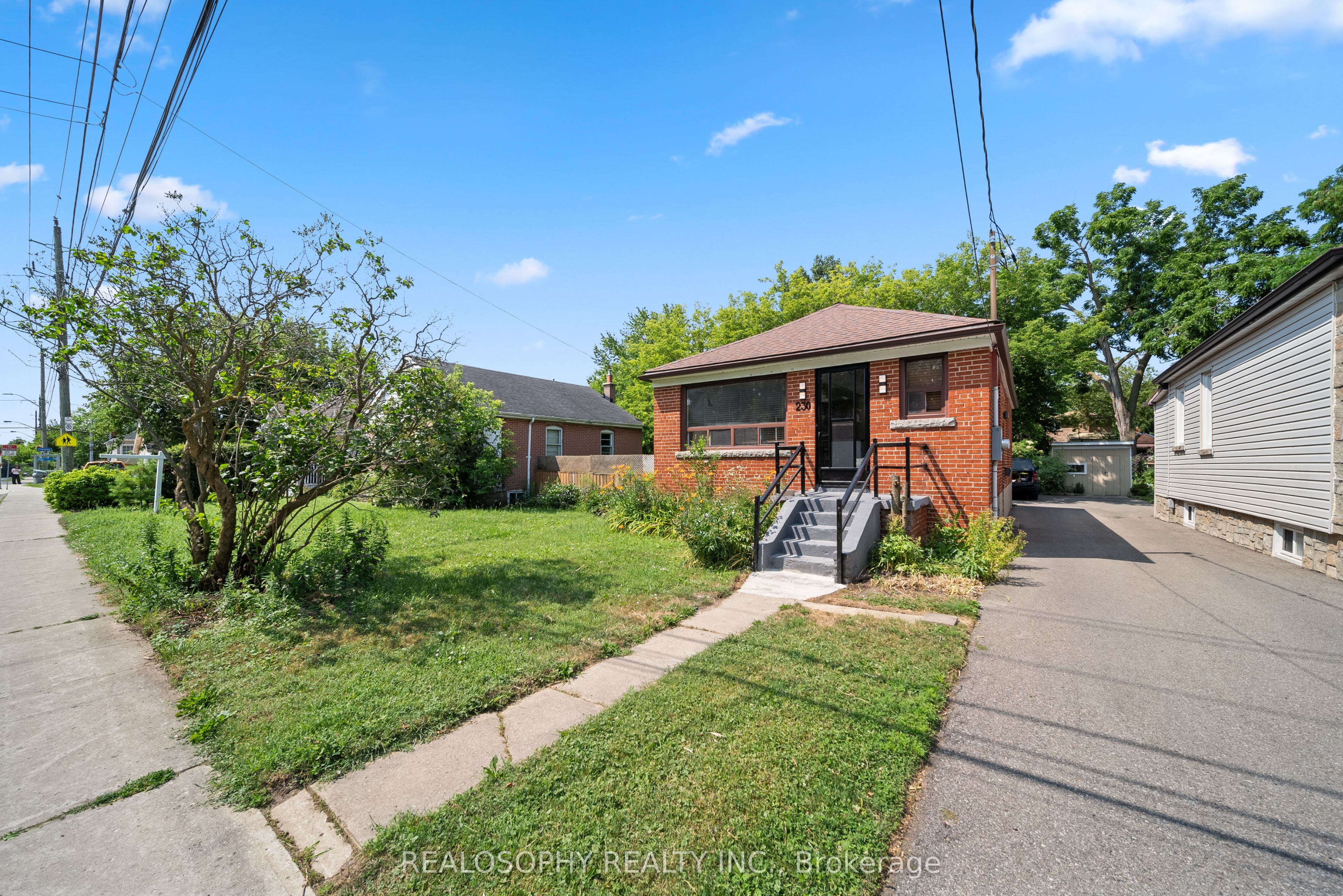 230 Kennedy Road, Toronto, ON M1N 3P5
