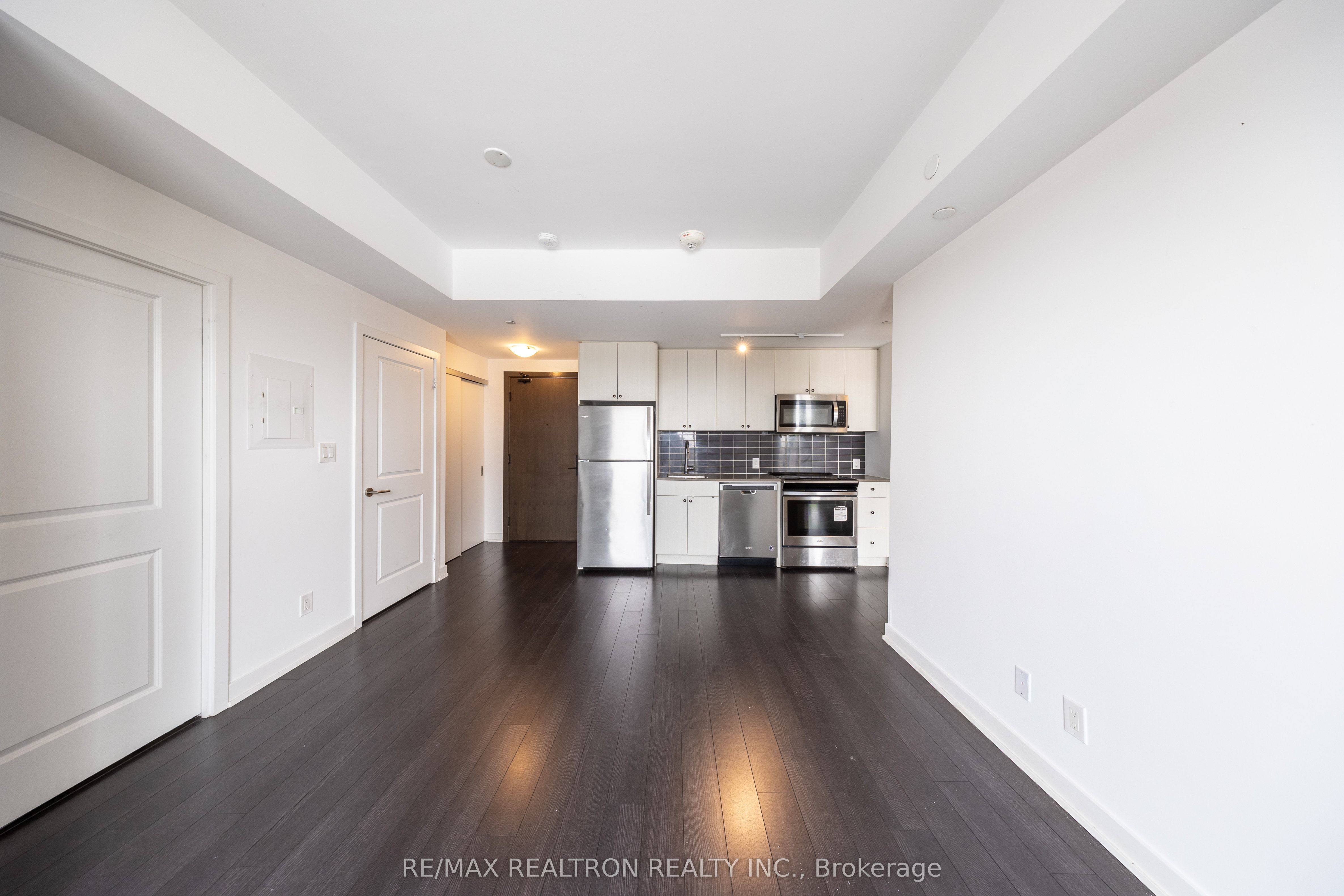 2799 Kingston Road 910, Toronto, ON M1M 0E3 photo 2