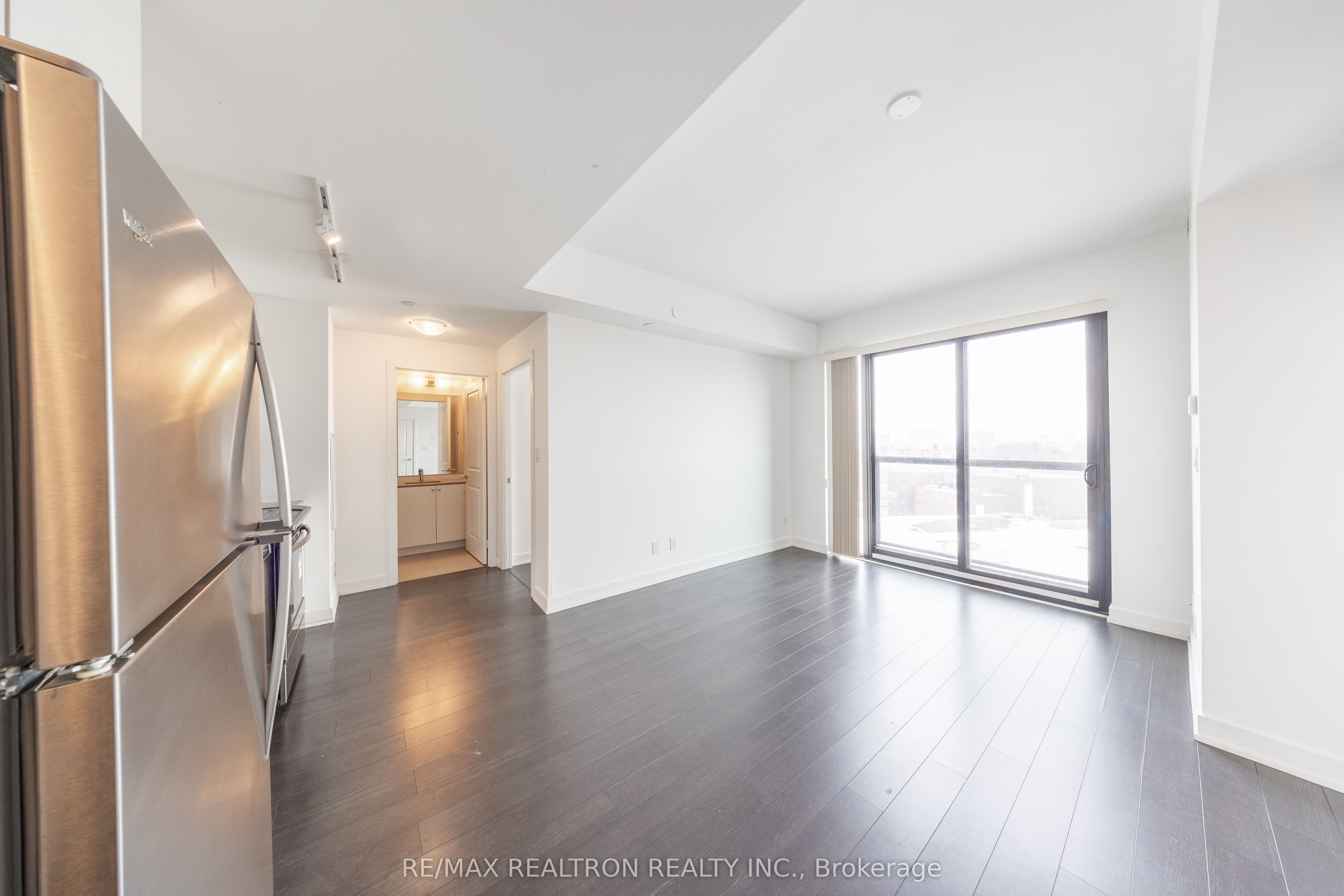 2799 Kingston Road 910, Toronto, ON M1M 0E3 photo 5