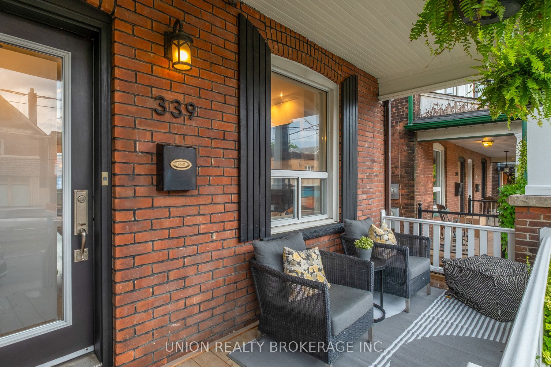 339 Kingston Road, Toronto, ON M4L 1T8 photo 5