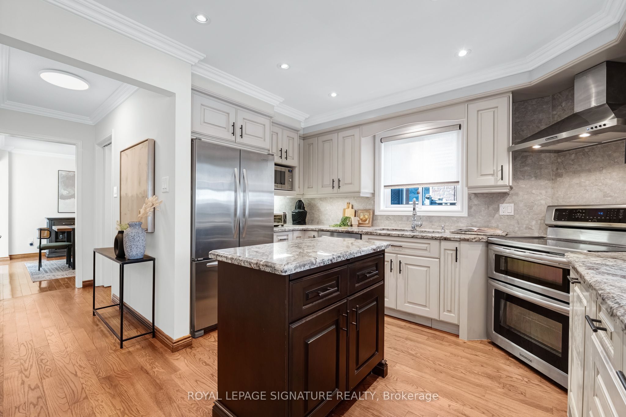 1236 Fieldstone Circle, Pickering, ON L1X 1B4 photo 5