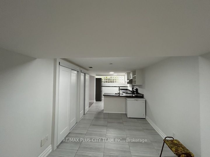 223 Warden Wilson Avenue Bsmt, Whitby, ON L1N 5L2 photo 4