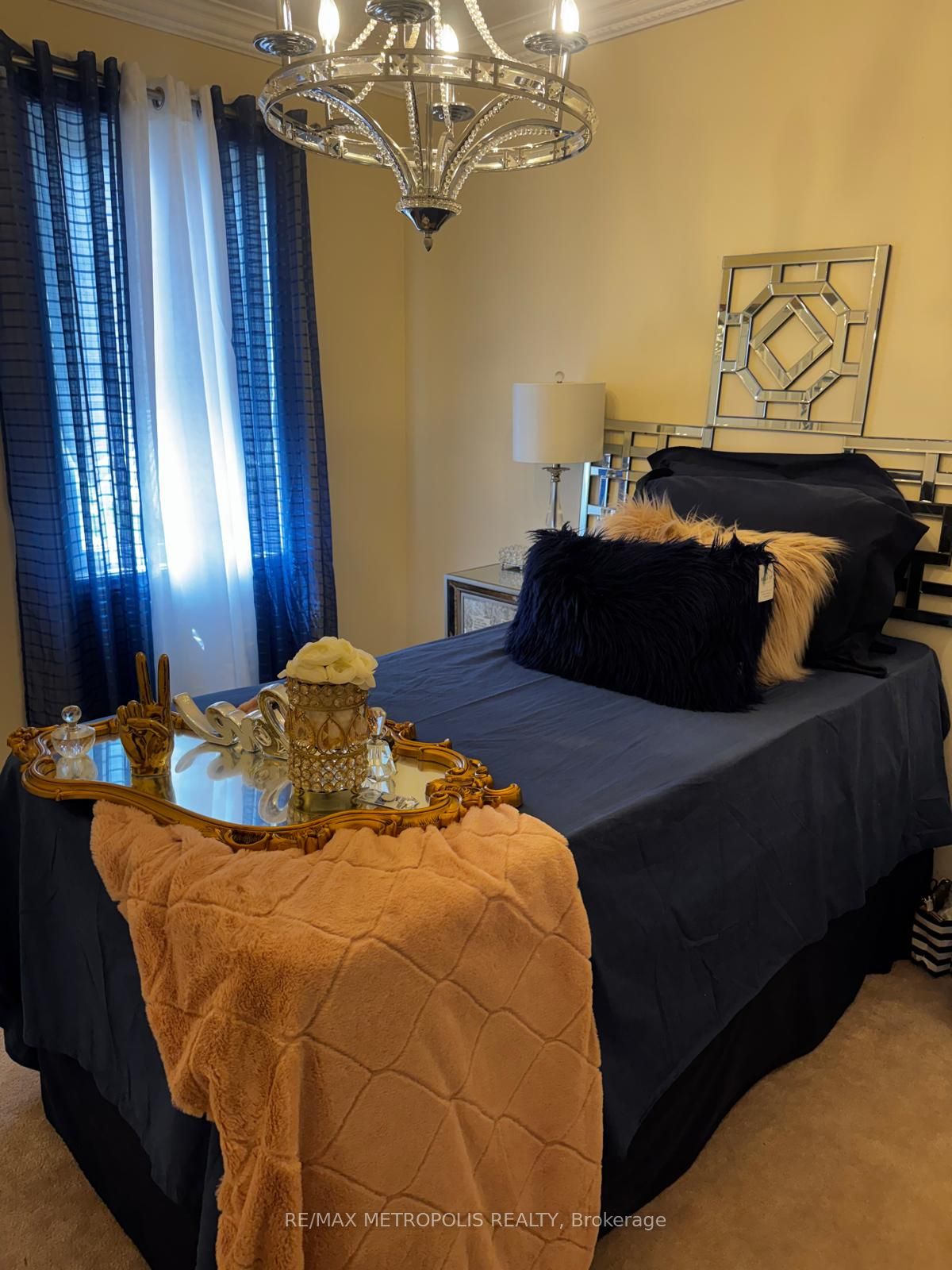 2757 William Jackson Drive 2nd Bedroom, Pickering, ON L1X 0C1 photo 5