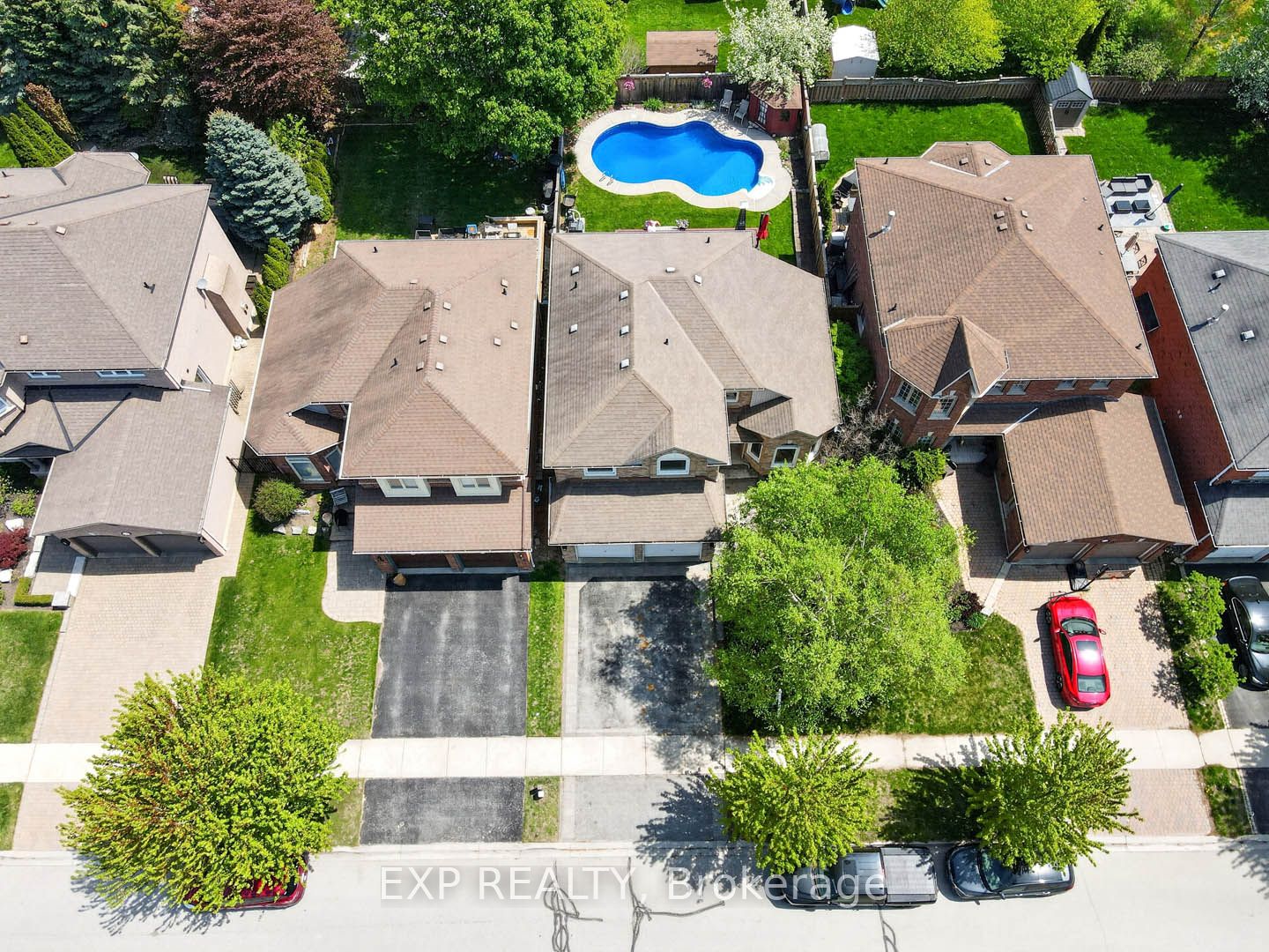 2345 Southcott Road, Pickering, ON L1X 2S9 photo 3