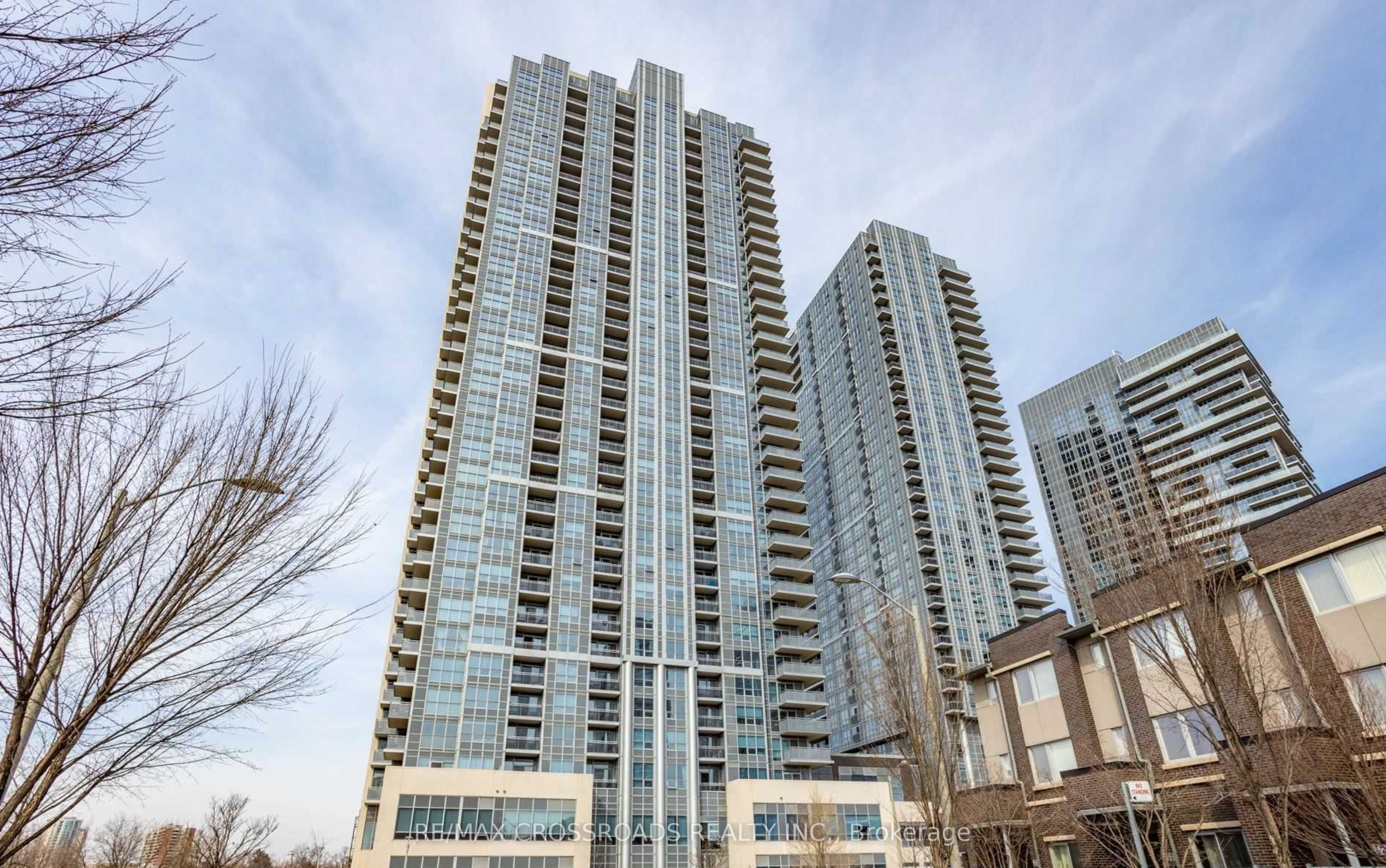 275 Village Green Square 525, Toronto, ON M1S 0L8