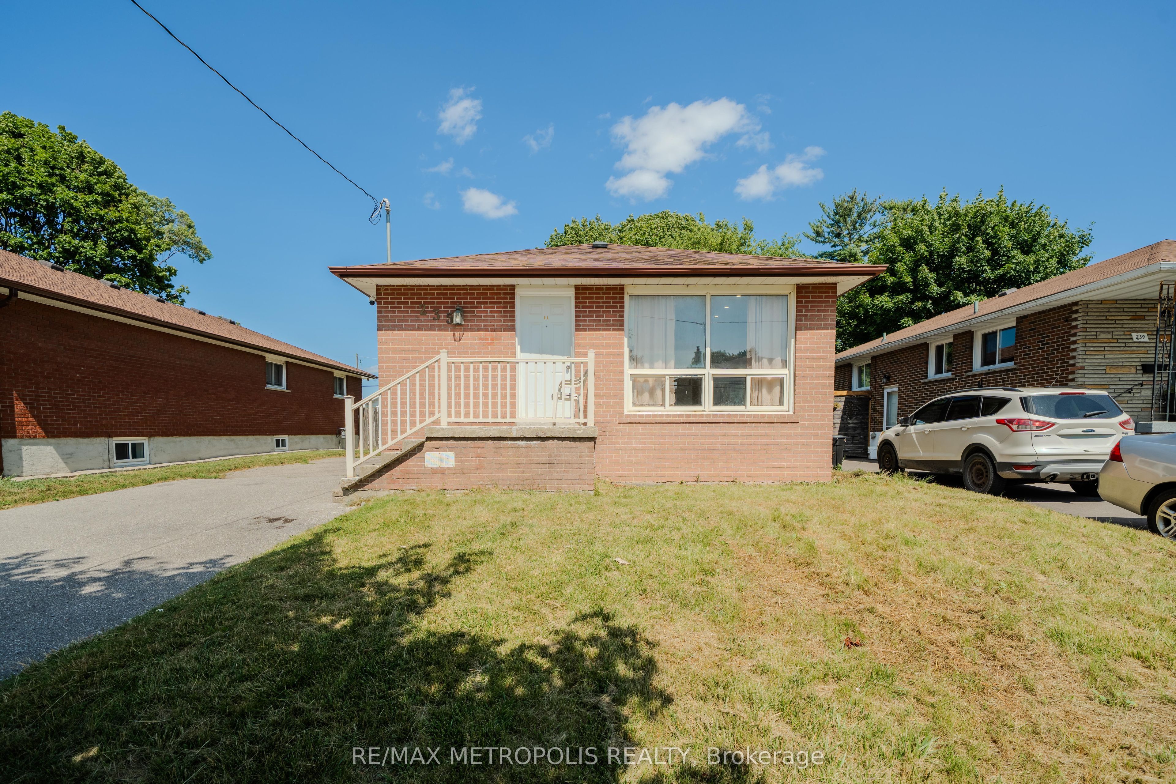 235 Waverly Street S, Oshawa, ON L1J 5V3 photo 3