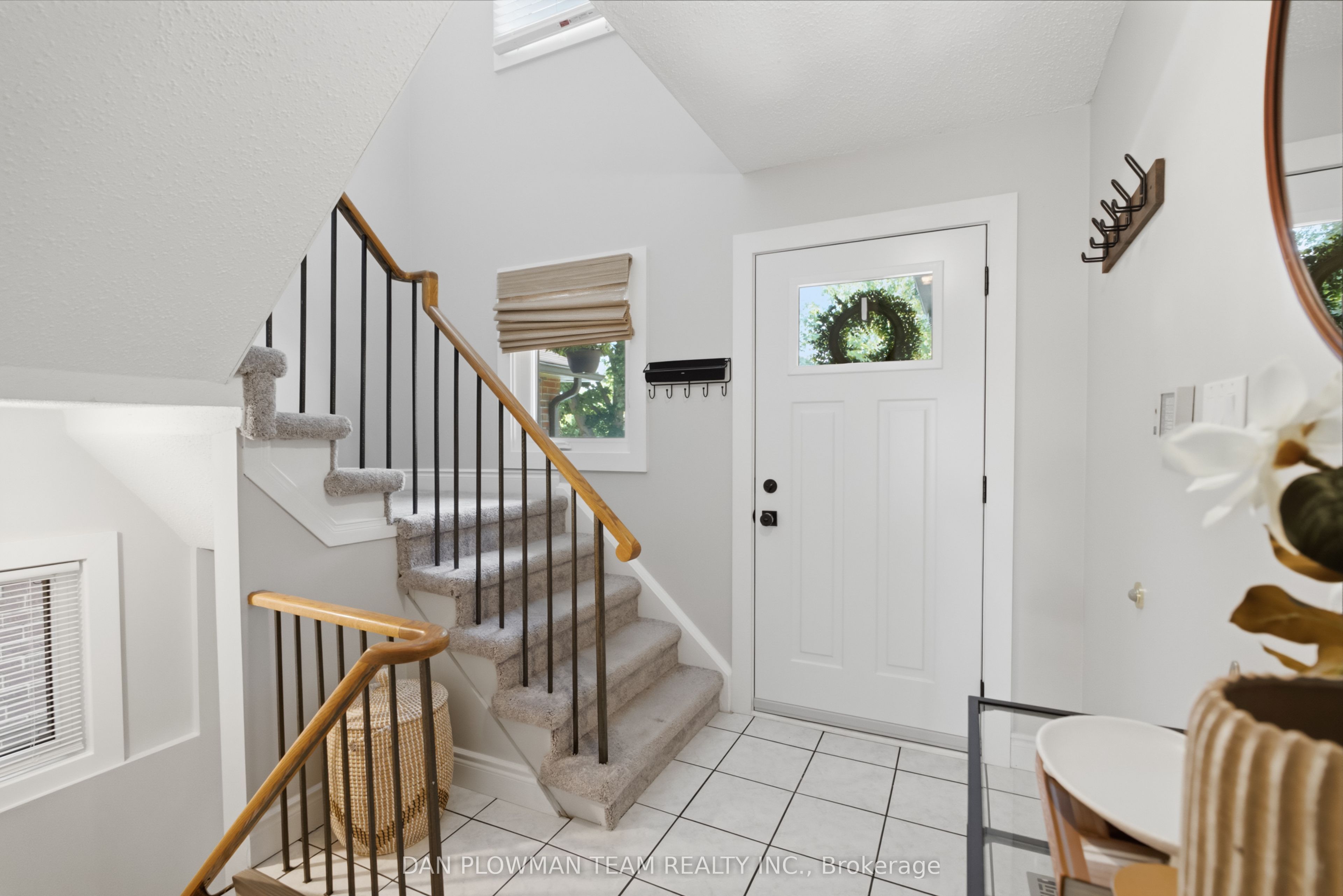 93 Kirby Crescent, Whitby, ON L1N 7C7 photo 5