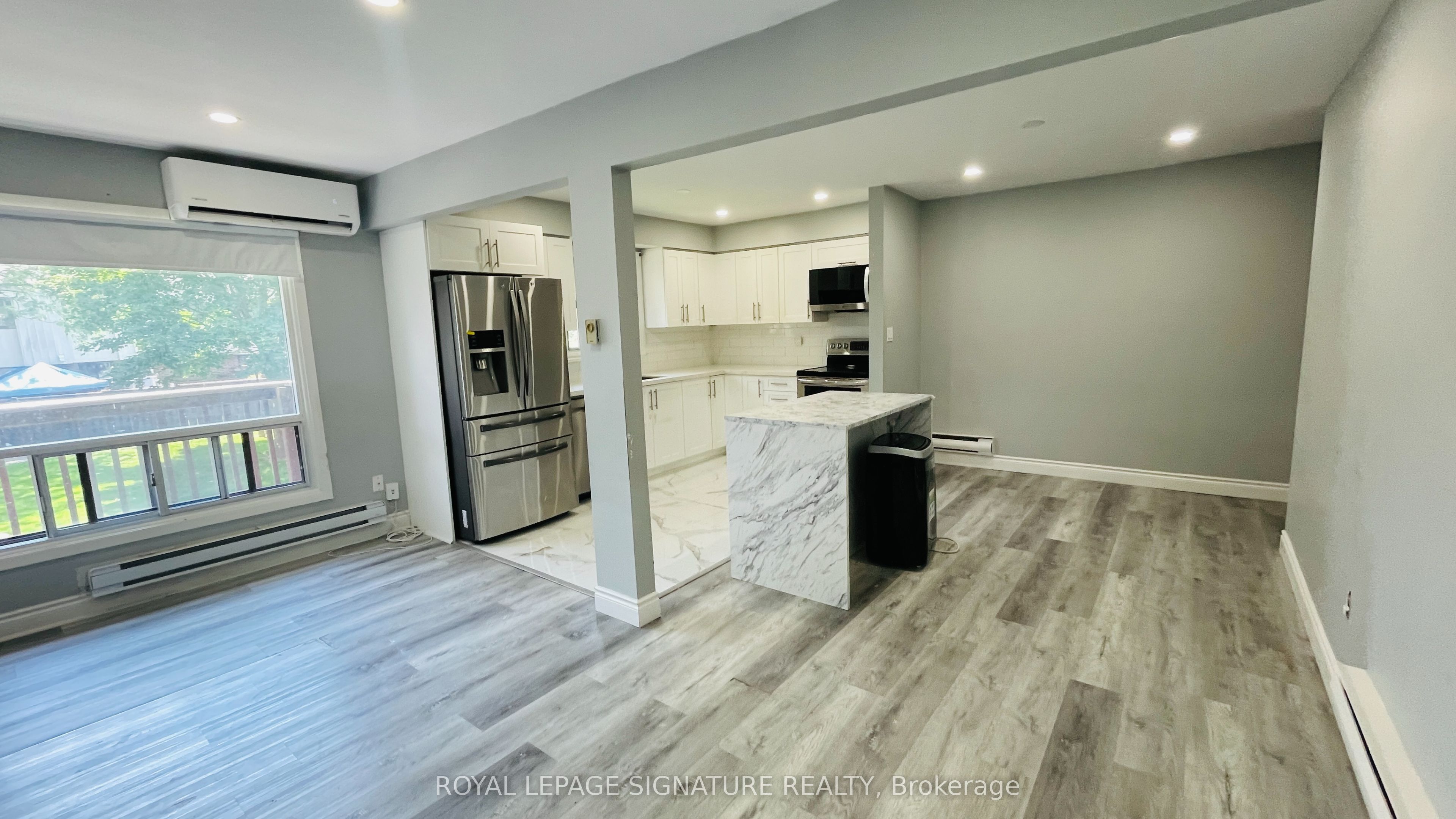 1100 Oxford Street 75 (Upper), Oshawa, ON L1J 6G4