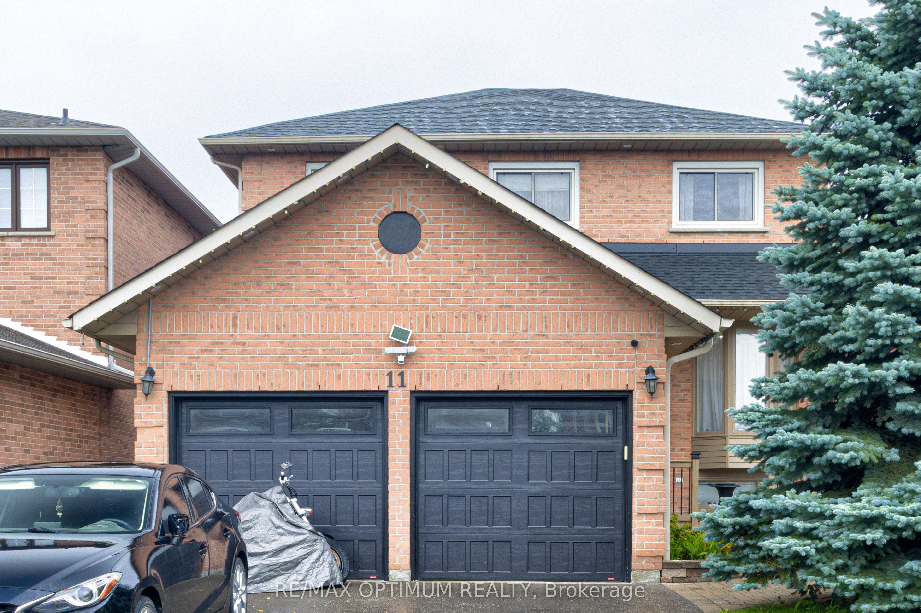 11 Murkar Crescent, Whitby, ON L1N 8Y4