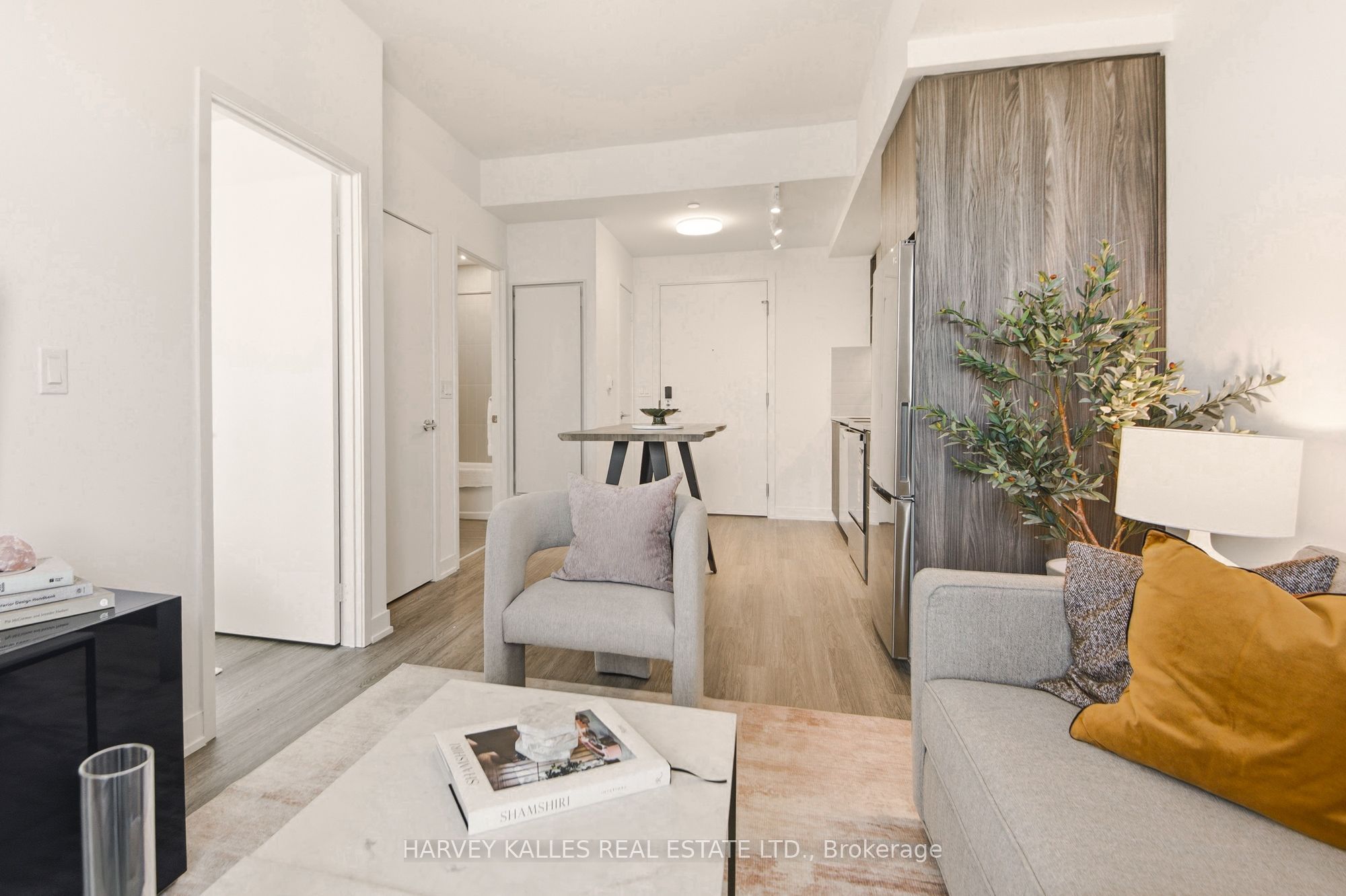 100 Eastdale Avenue 1602, Toronto, ON M4C 5A1 photo 4