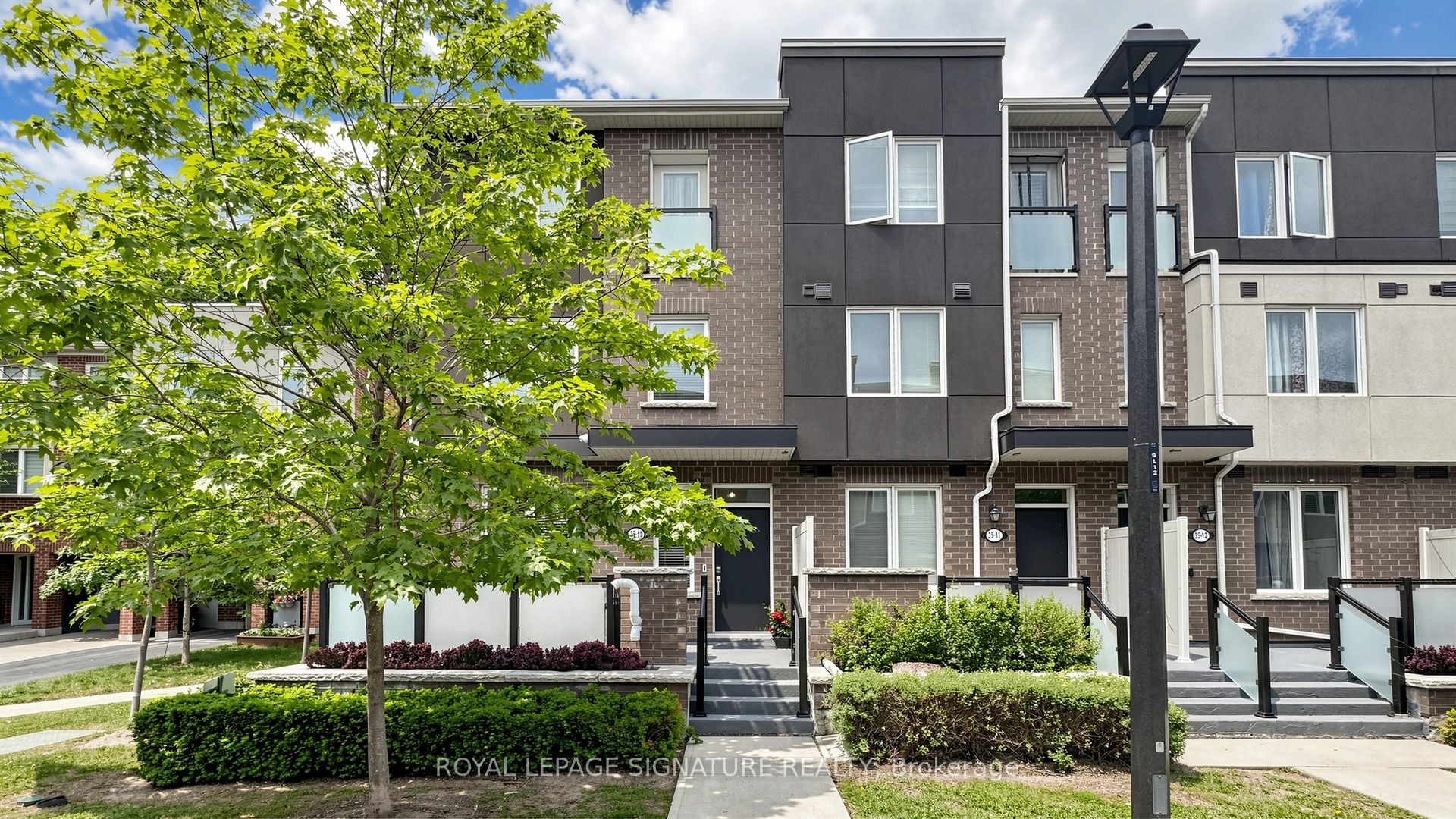 35 Heron Park Place 10, Toronto, ON M1E 0B8 photo 3