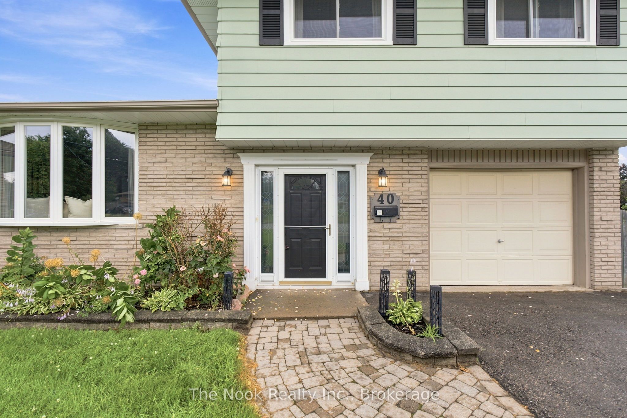 40 Keewatin Street S, Oshawa, ON L1H 6Z1 photo 4