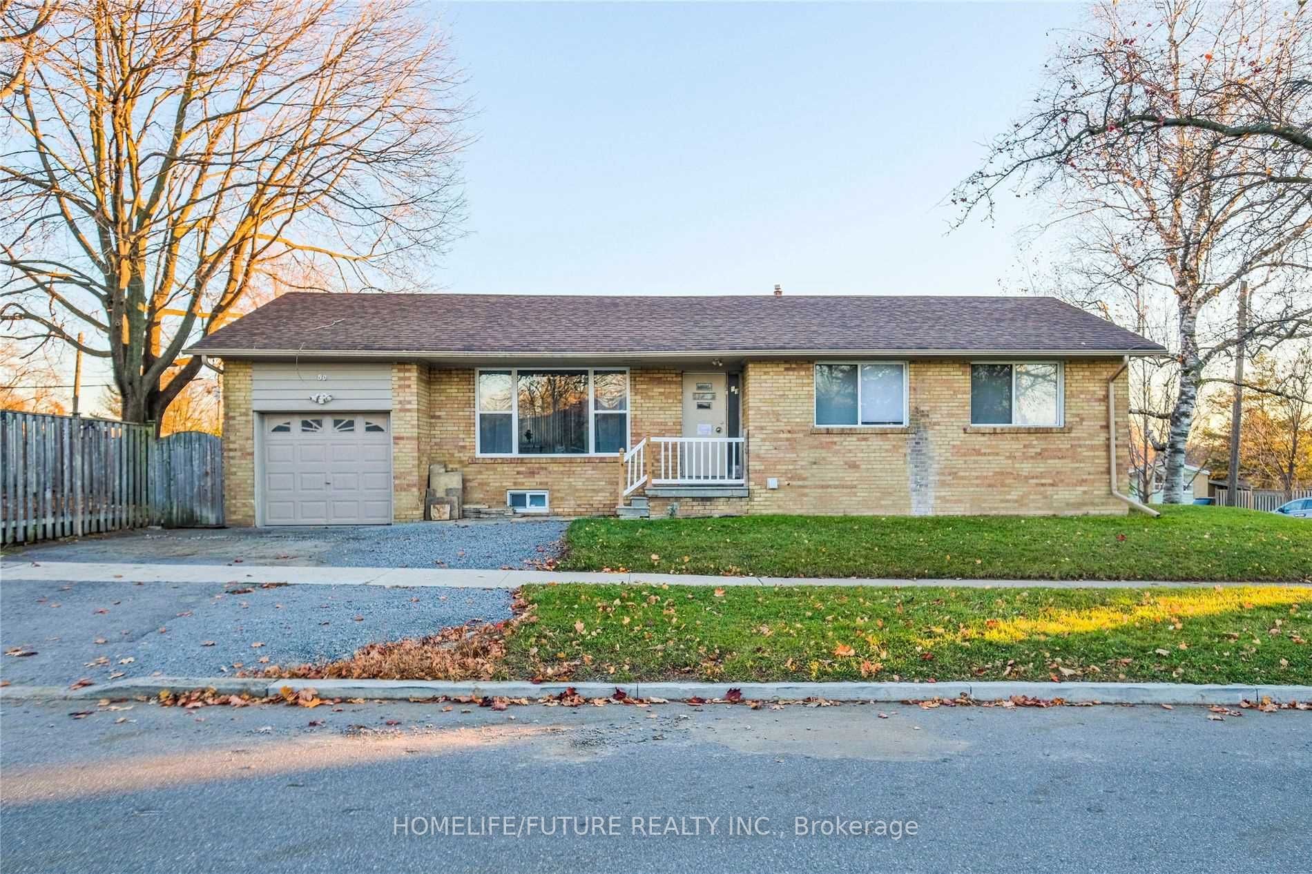 50 Benlight Crescent, Toronto, ON M1H 1P5 photo 2
