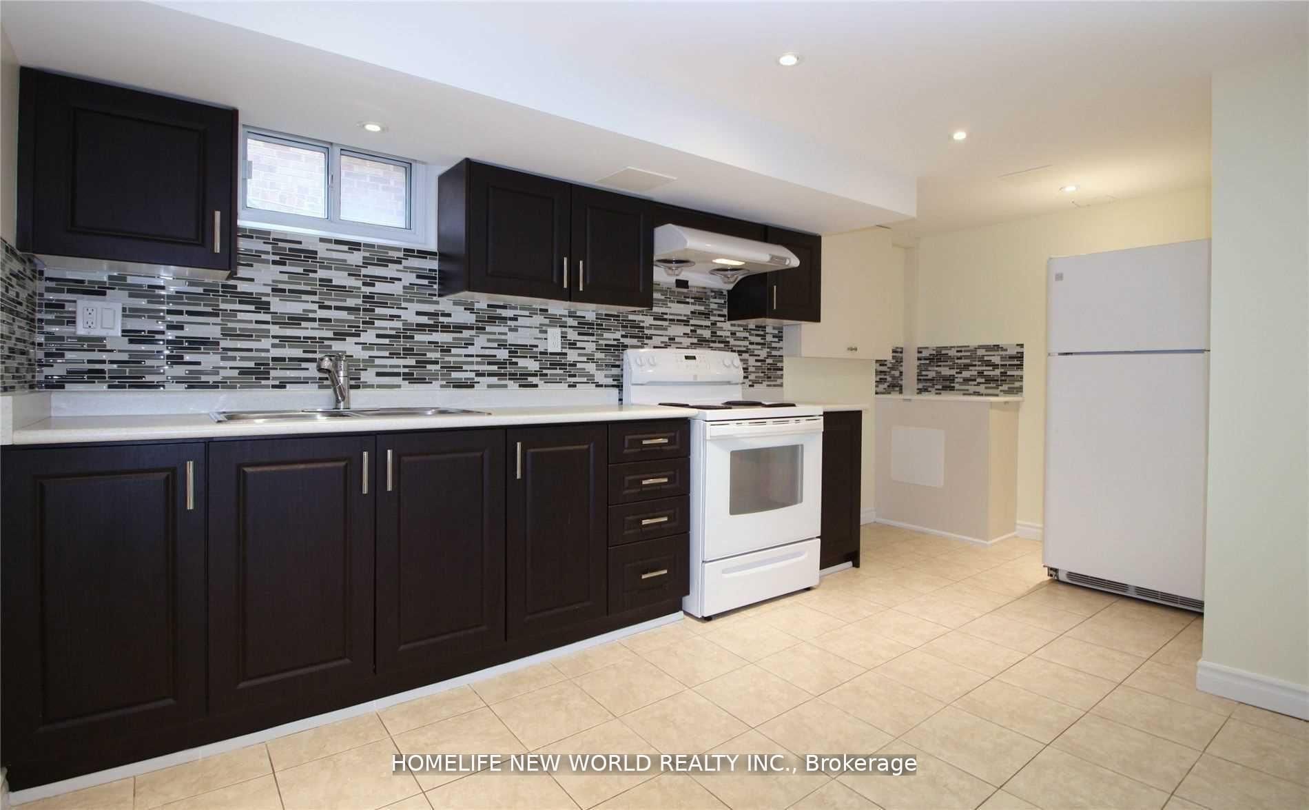 6 Merryfield Drive Bsmt, Toronto, ON M1P 1J1 photo 2