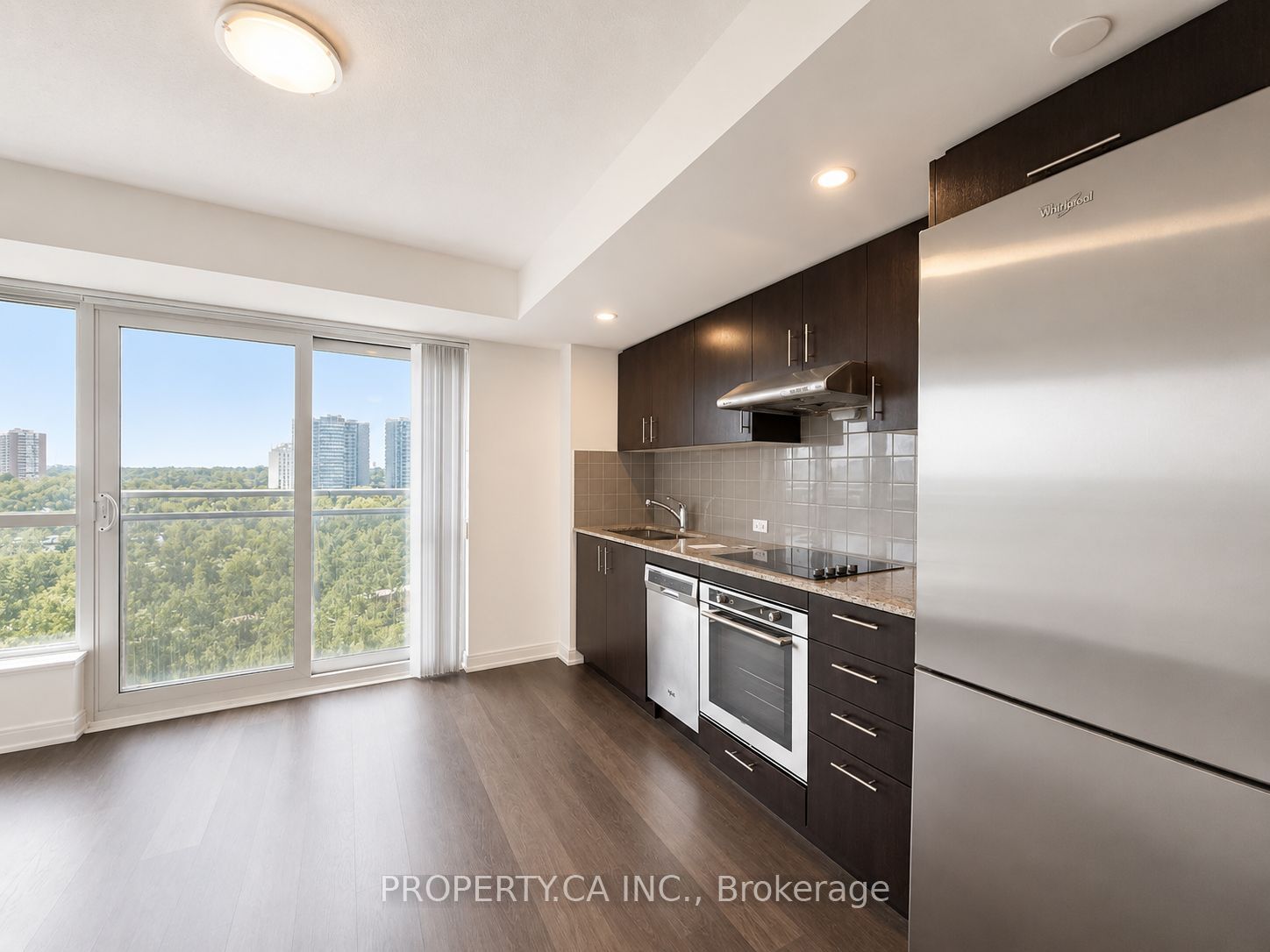255 Village Green Square 708, Toronto, ON M1S 0L7