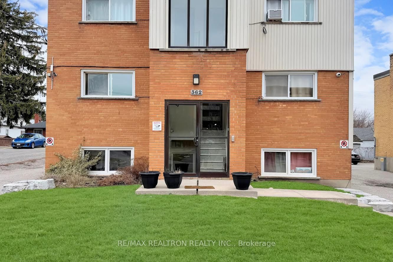 362 Elgin Court 3, Oshawa, ON L1J 2P4 photo 3