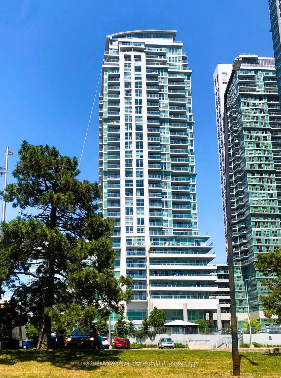 60 Town Centre Court 1405, Toronto, ON M1P 0B1
