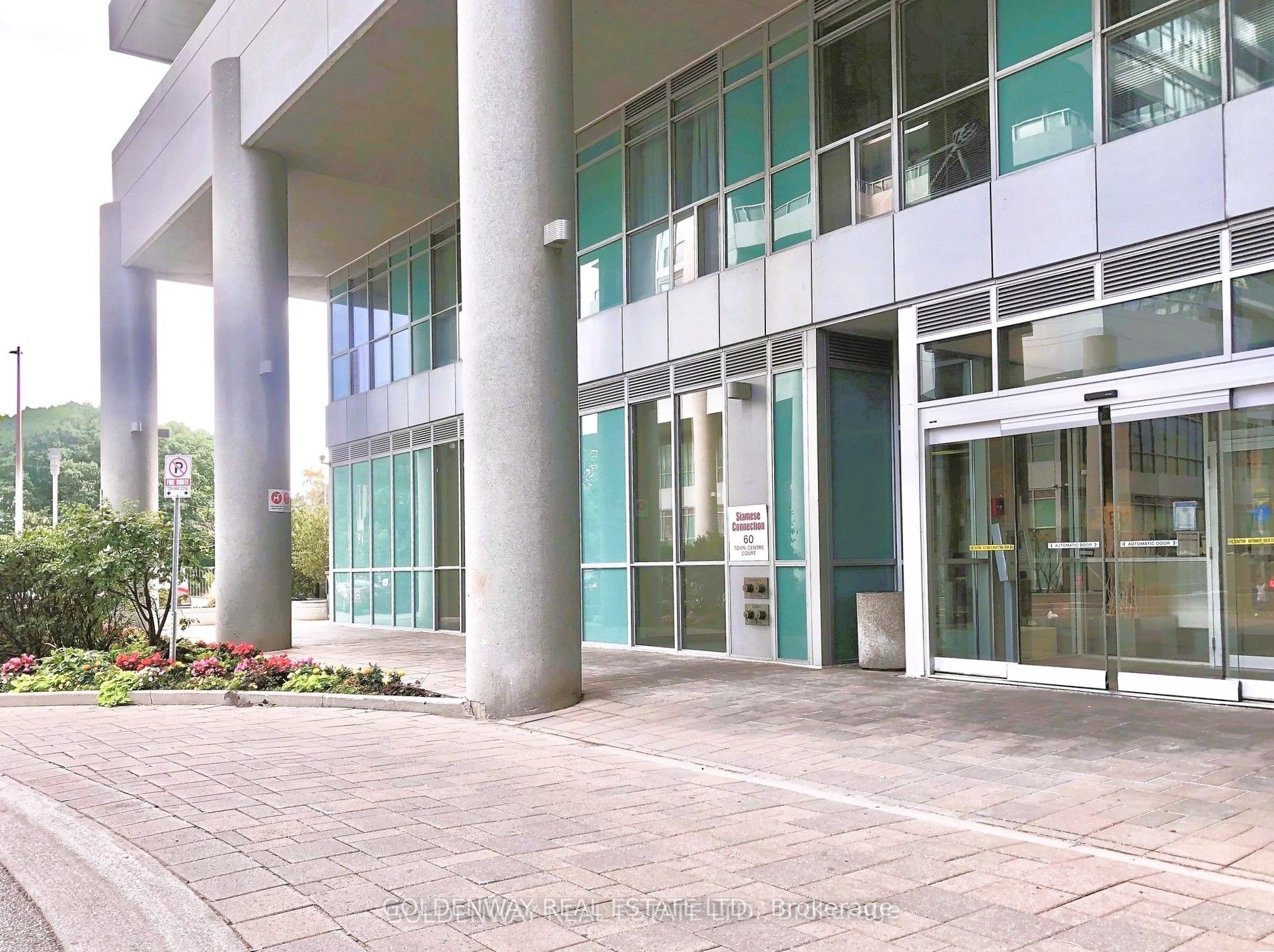 60 Town Centre Court 1405, Toronto, ON M1P 0B1 photo 3