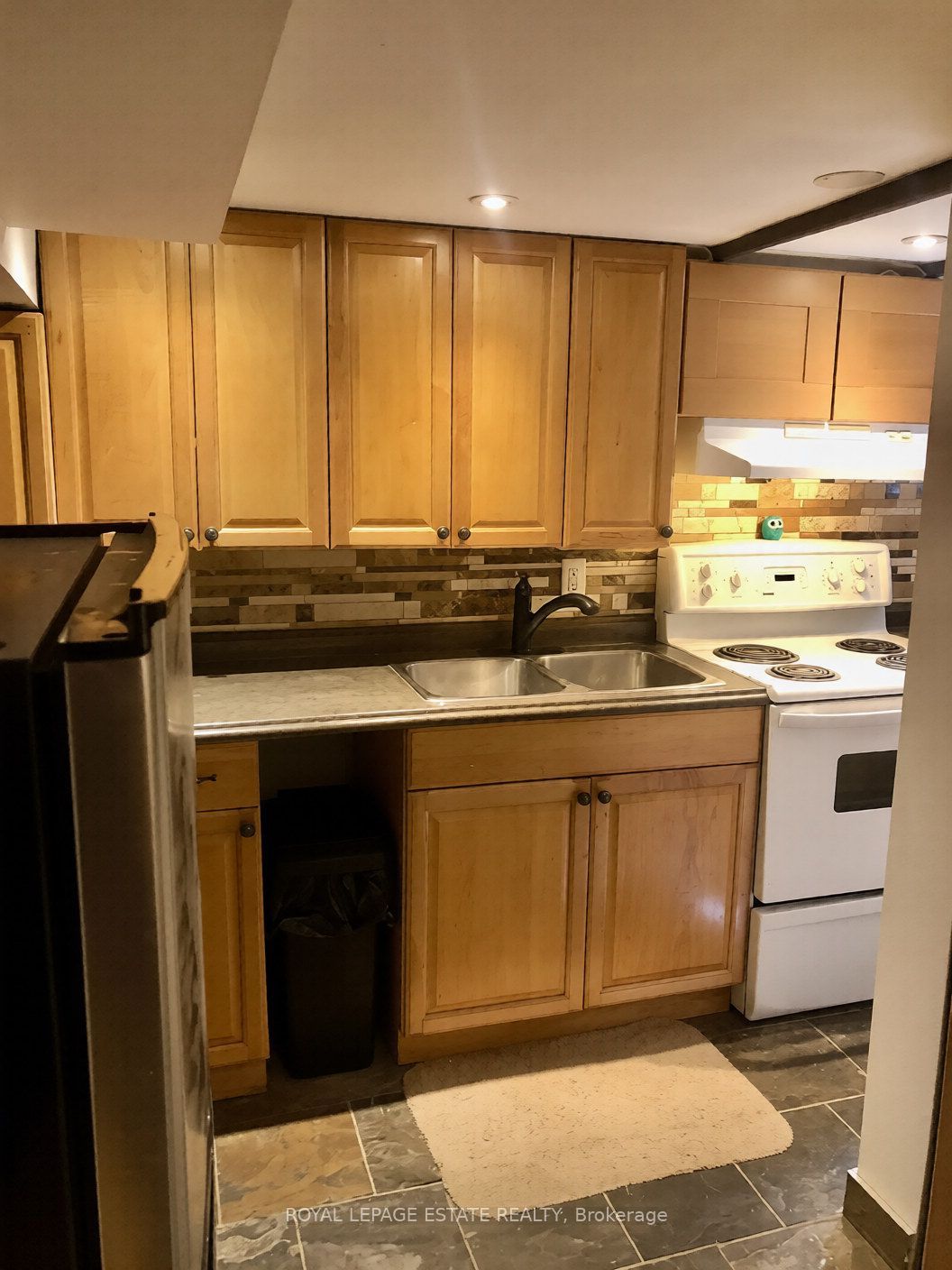 372 Victoria Park Avenue, Toronto, ON M4E 3S8 photo 5