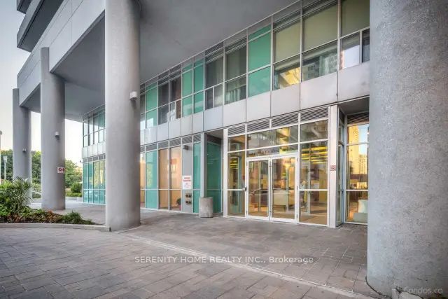 60 Town Center Court 1210, Toronto, ON M1P 0B1 photo 2