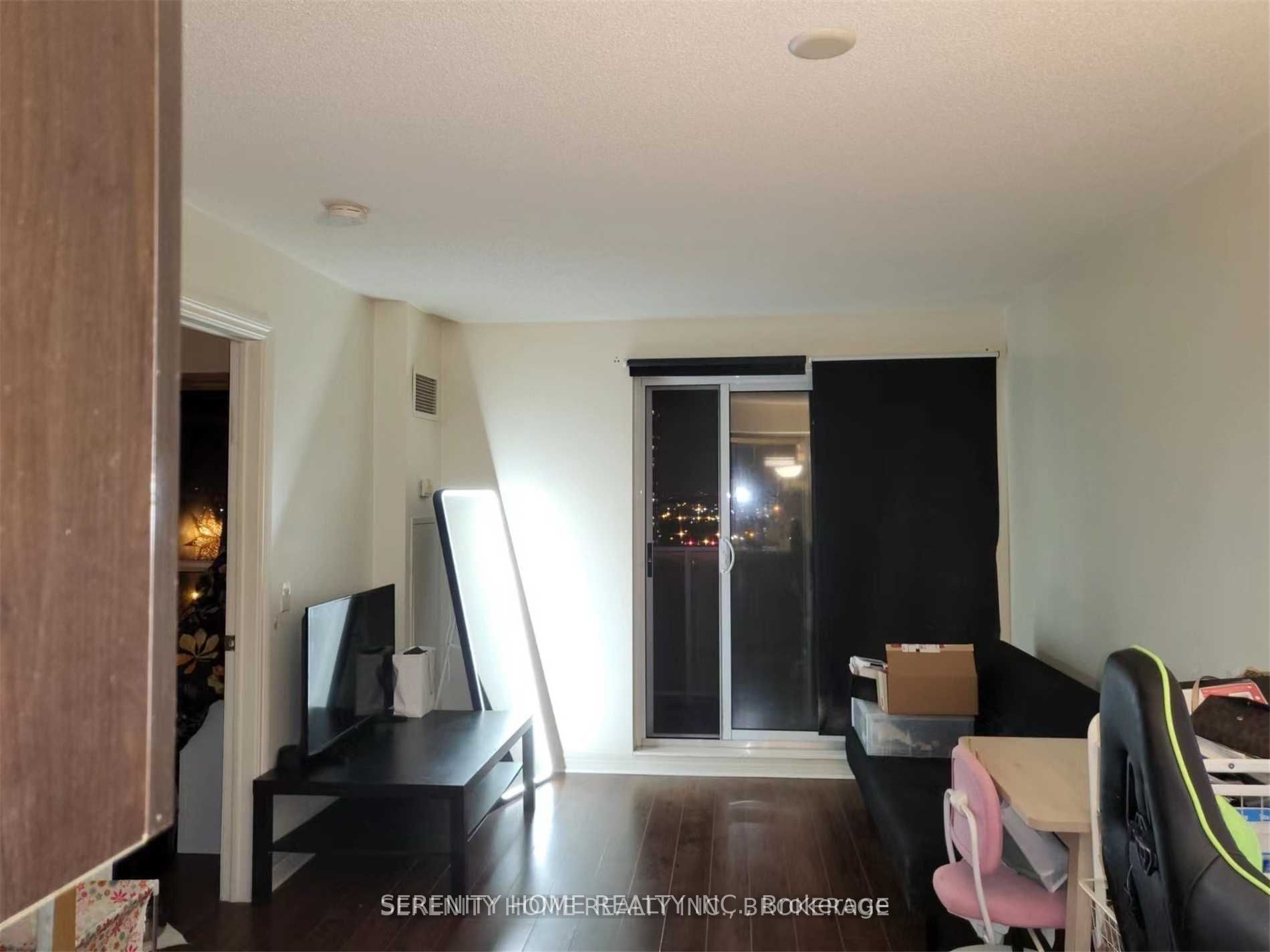 60 Town Center Court 1210, Toronto, ON M1P 0B1 photo 4
