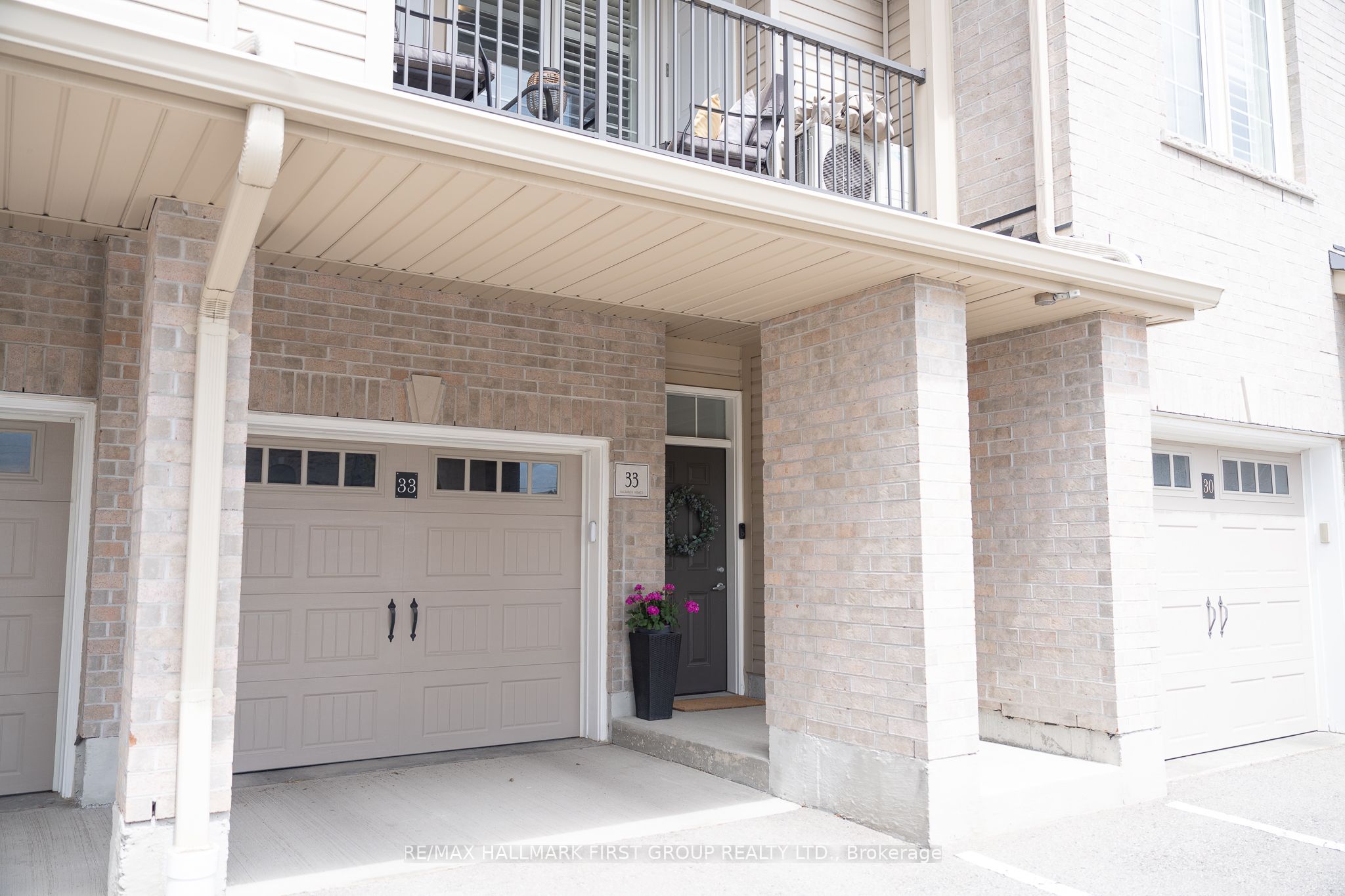 1430 Gord Vinson Avenue 33, Clarington, ON L1E 0J6 photo 2