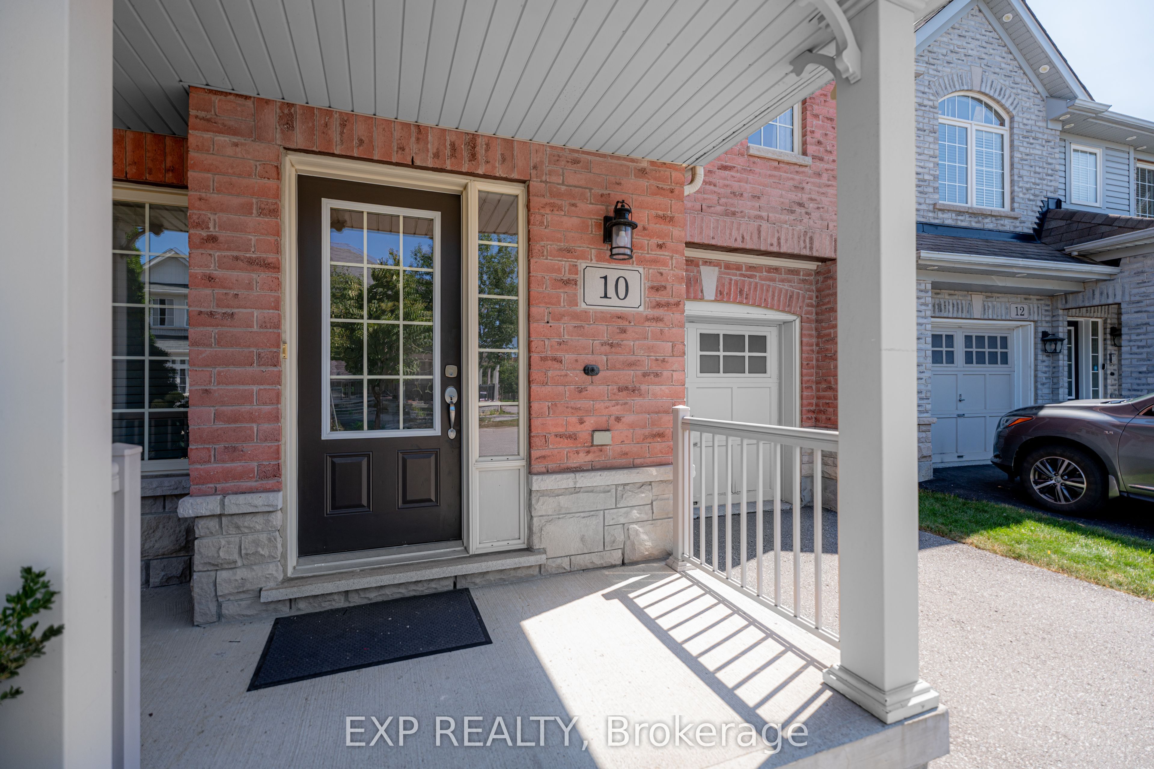 10 Kinrade Crescent, Ajax, ON L1Z 0M6 photo 4