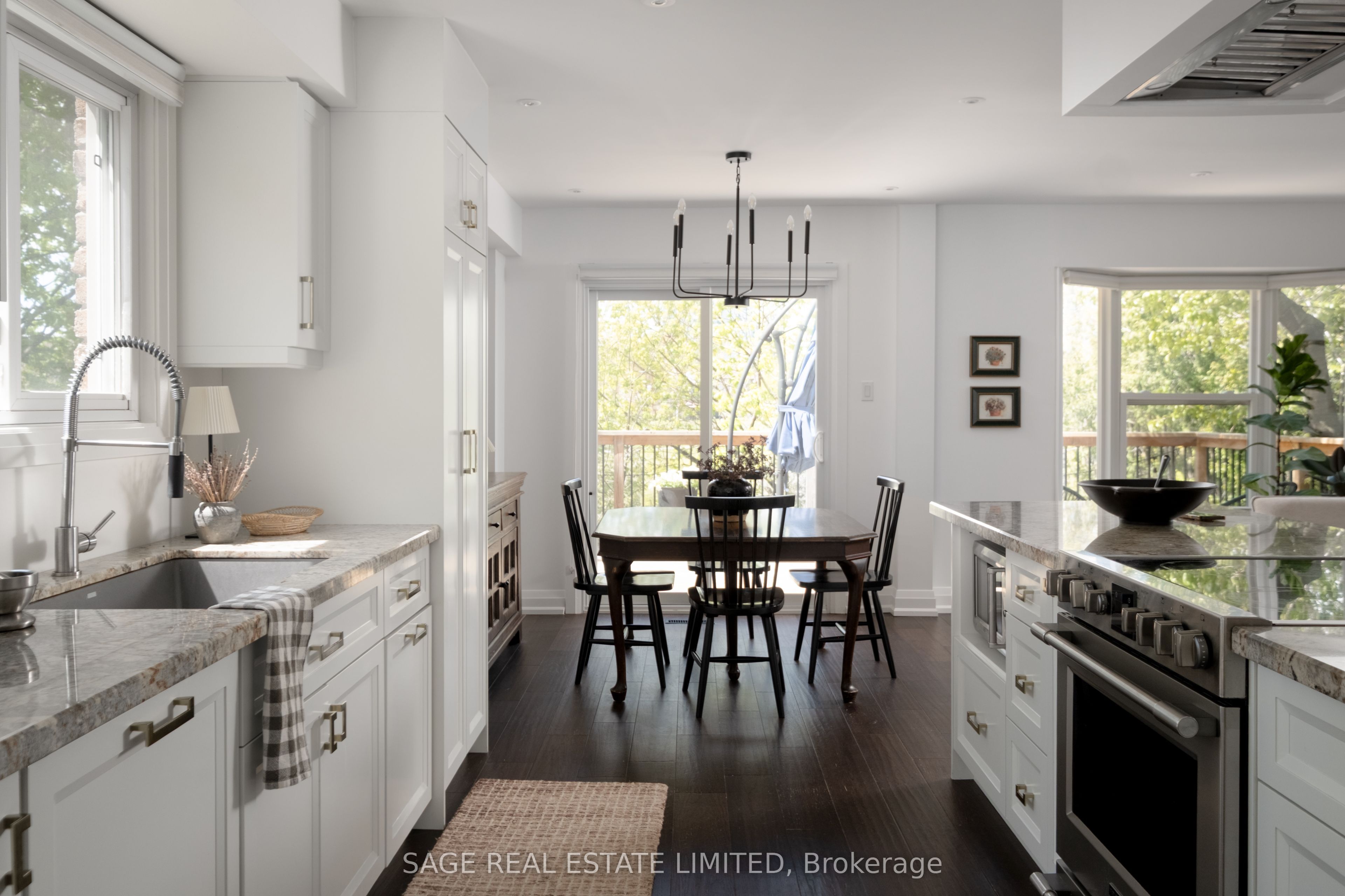 34 Tambrook Drive, Toronto, ON M1W 3L9