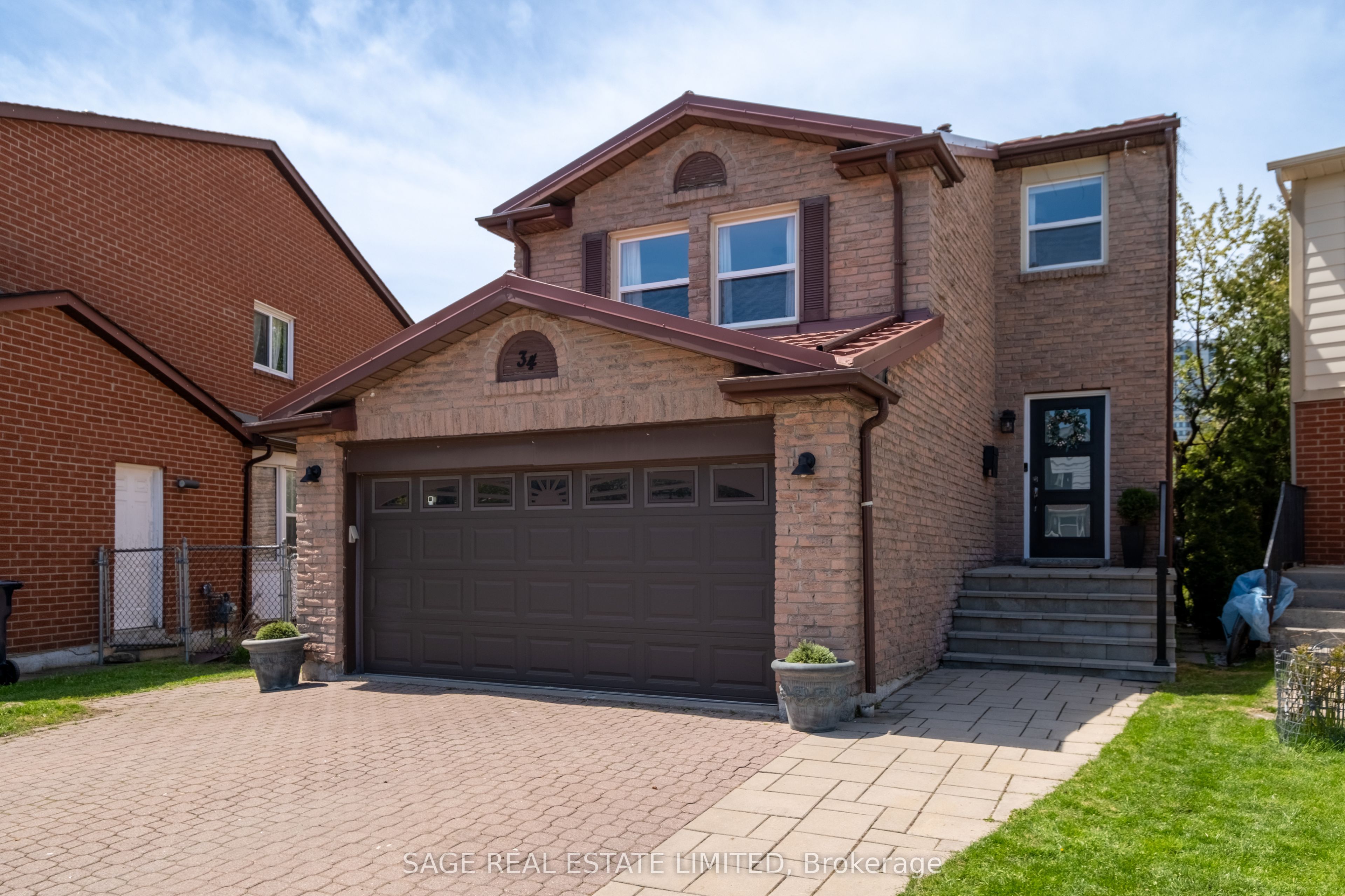 34 Tambrook Drive, Toronto, ON M1W 3L9 photo 2