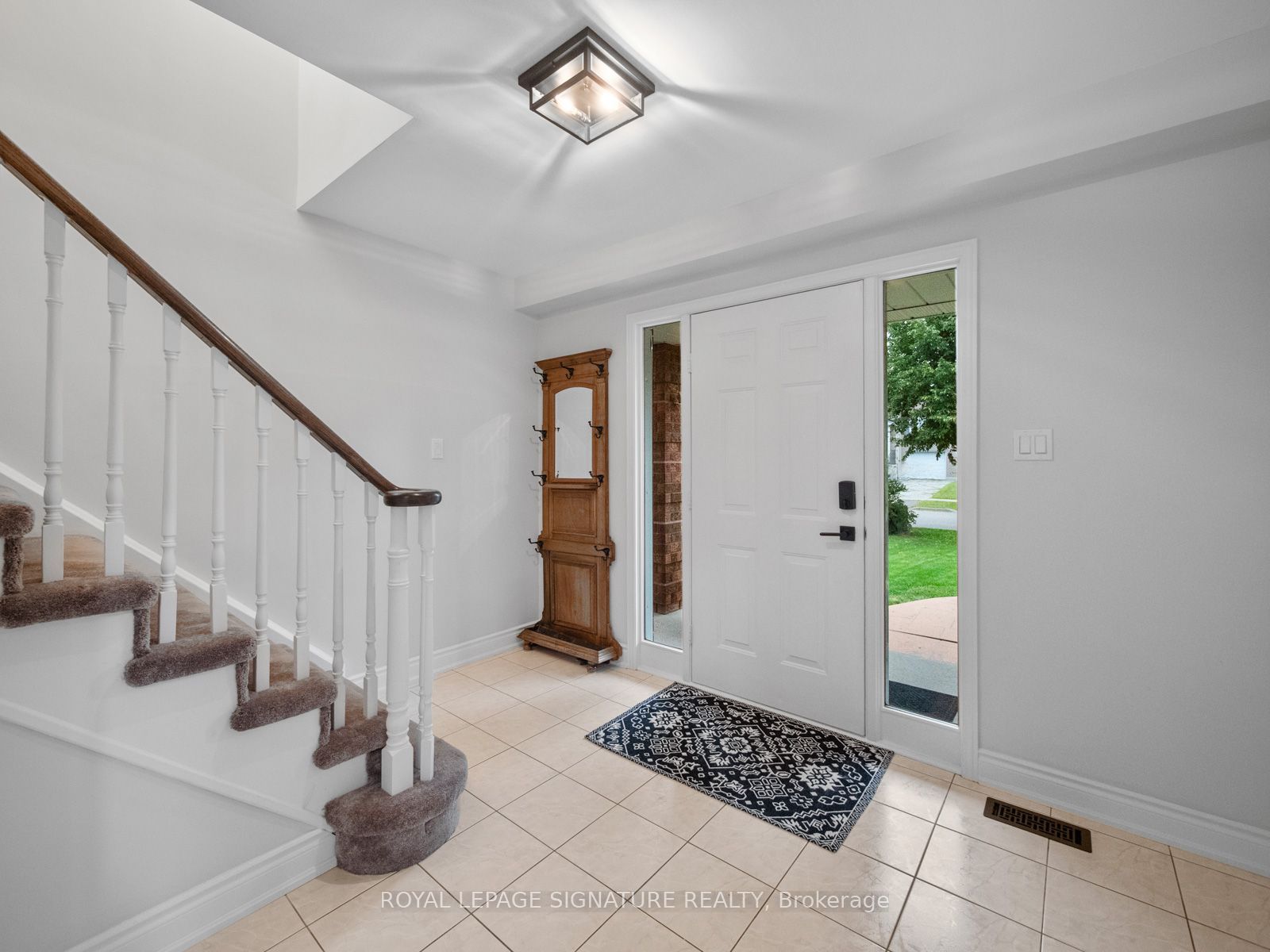 51 Kintyre Street, Clarington, ON L1E 2E3 photo 3