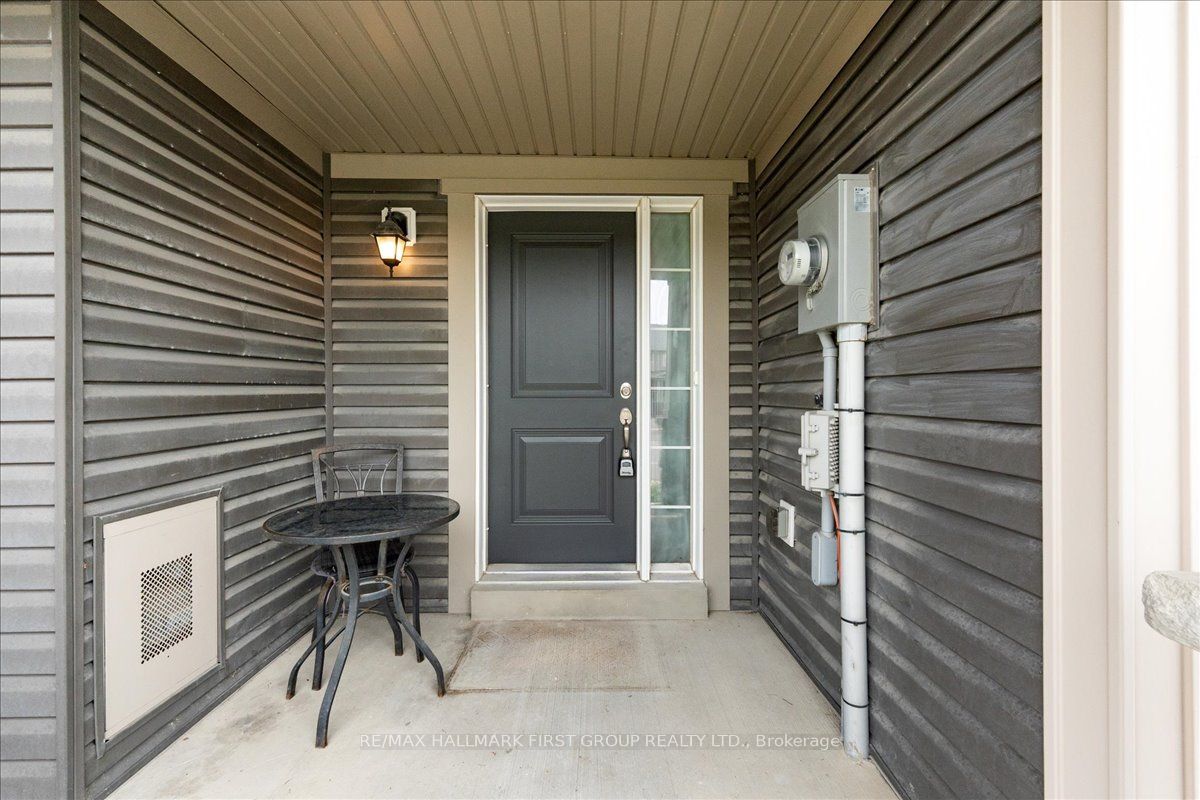 2361 Steeplechase Street, Oshawa, ON L1L 0E3 photo 4