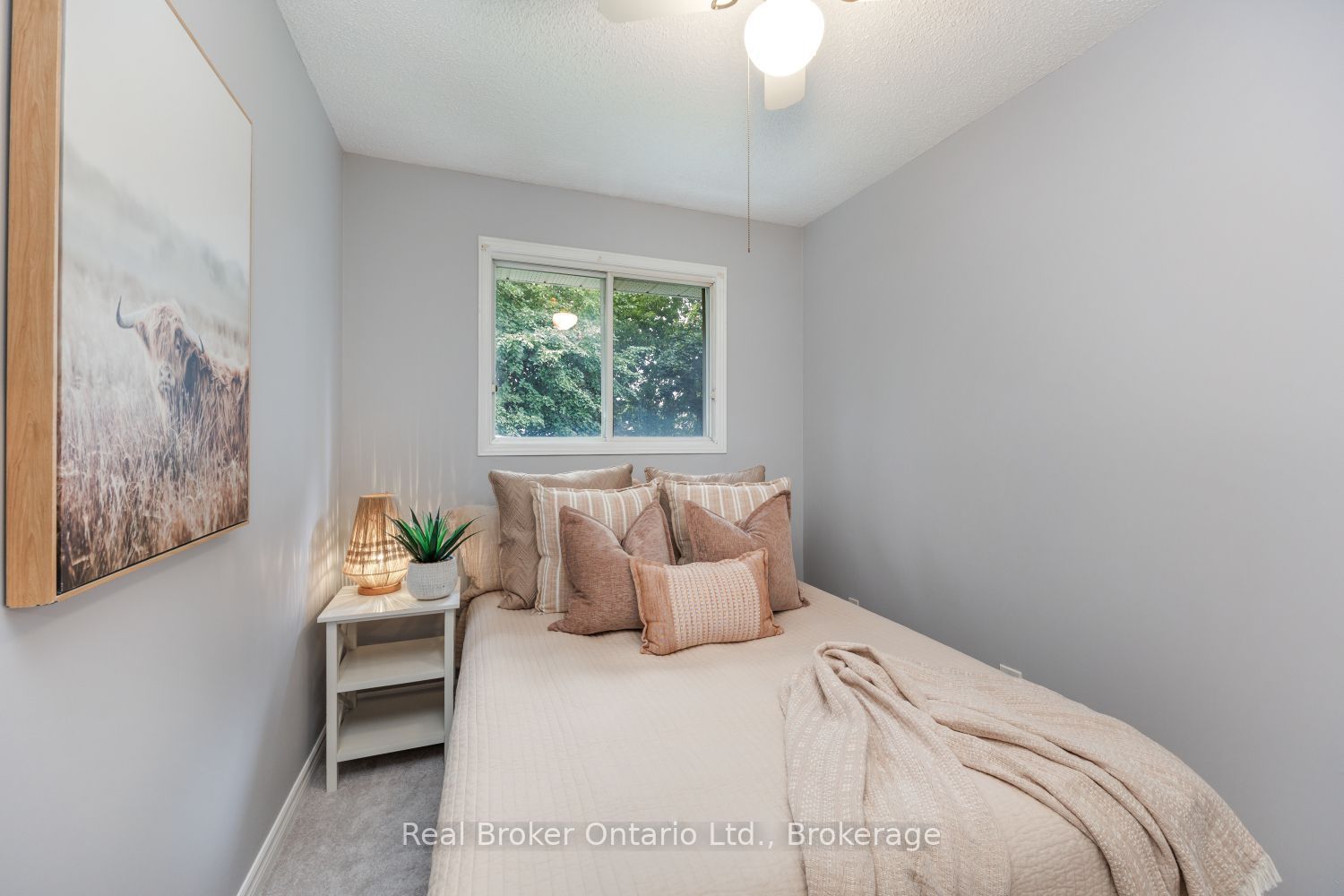 23 Mann Street, Clarington, ON L1C 4R1 photo 3
