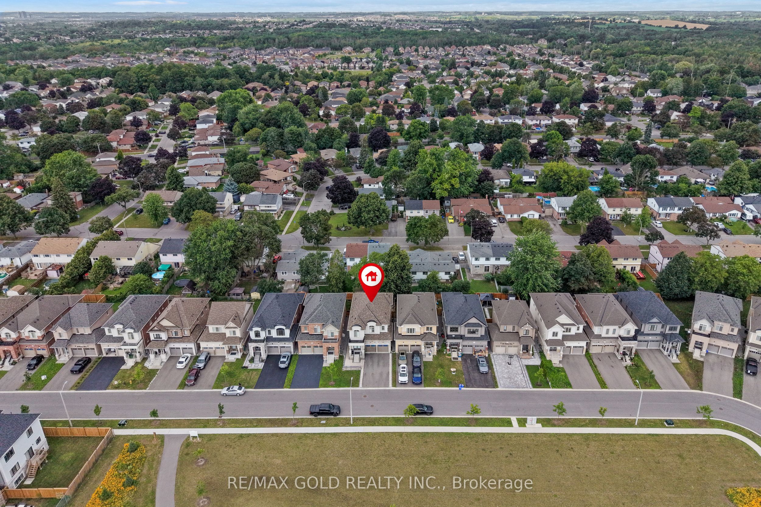 271 Fleetwood Drive, Oshawa, ON L1K 3E8 photo 3