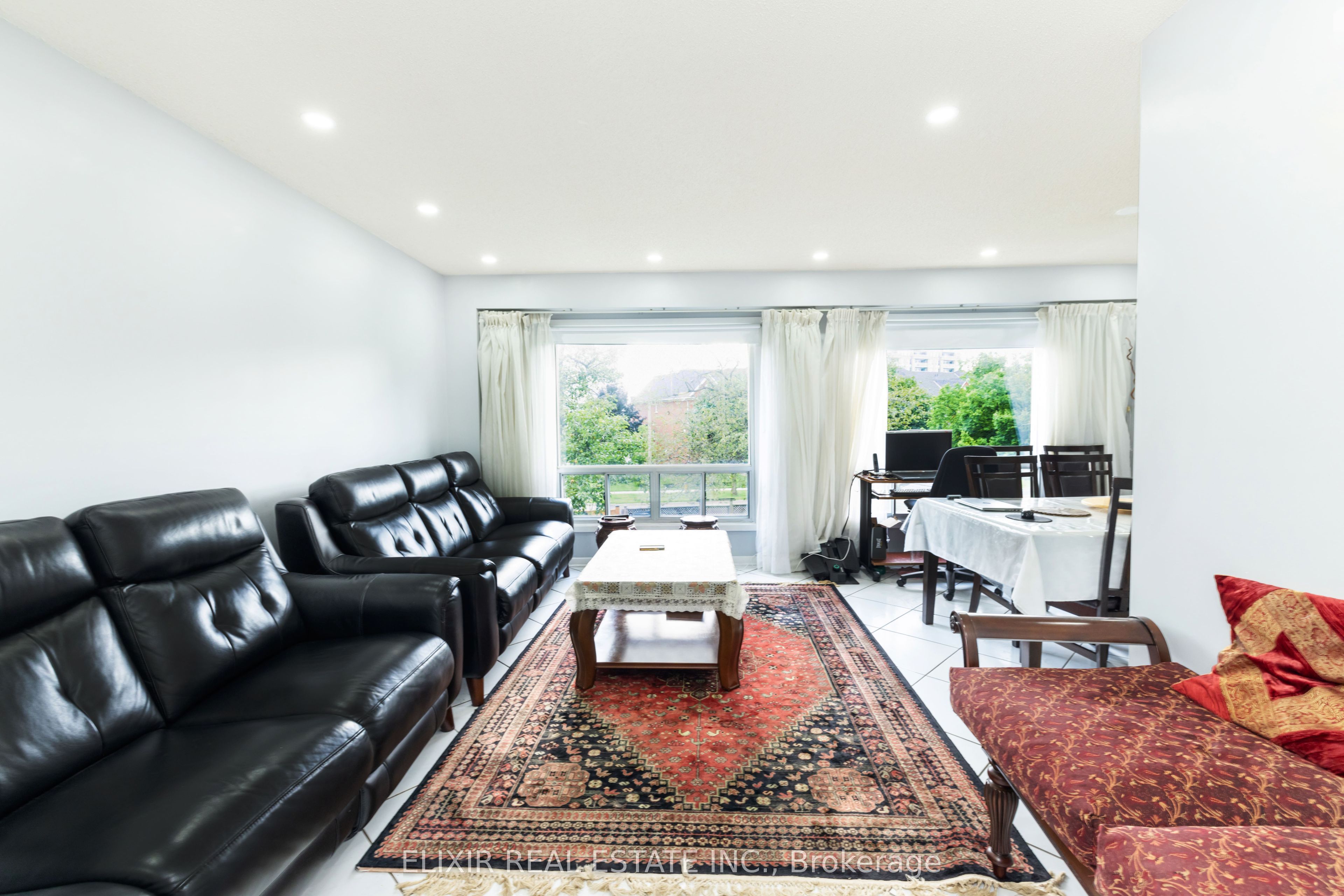 26 Roughfield Crescent, Toronto, ON M1S 4K4 photo 4