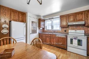 17 Painted Post Drive, Toronto, ON M1H 1S8 photo 5