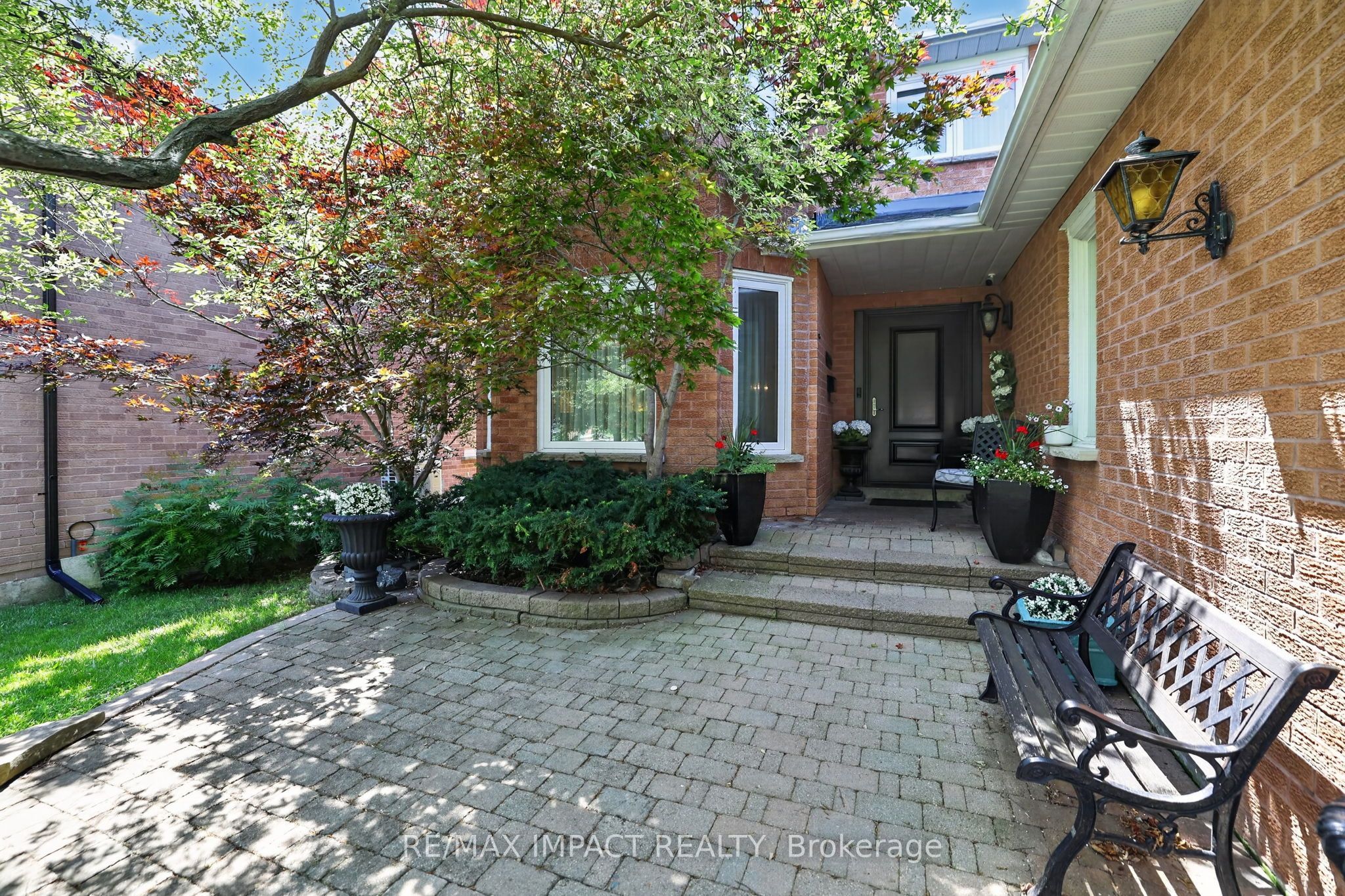 2358 Wildwood Crescent, Pickering, ON L1X 2M9 photo 4