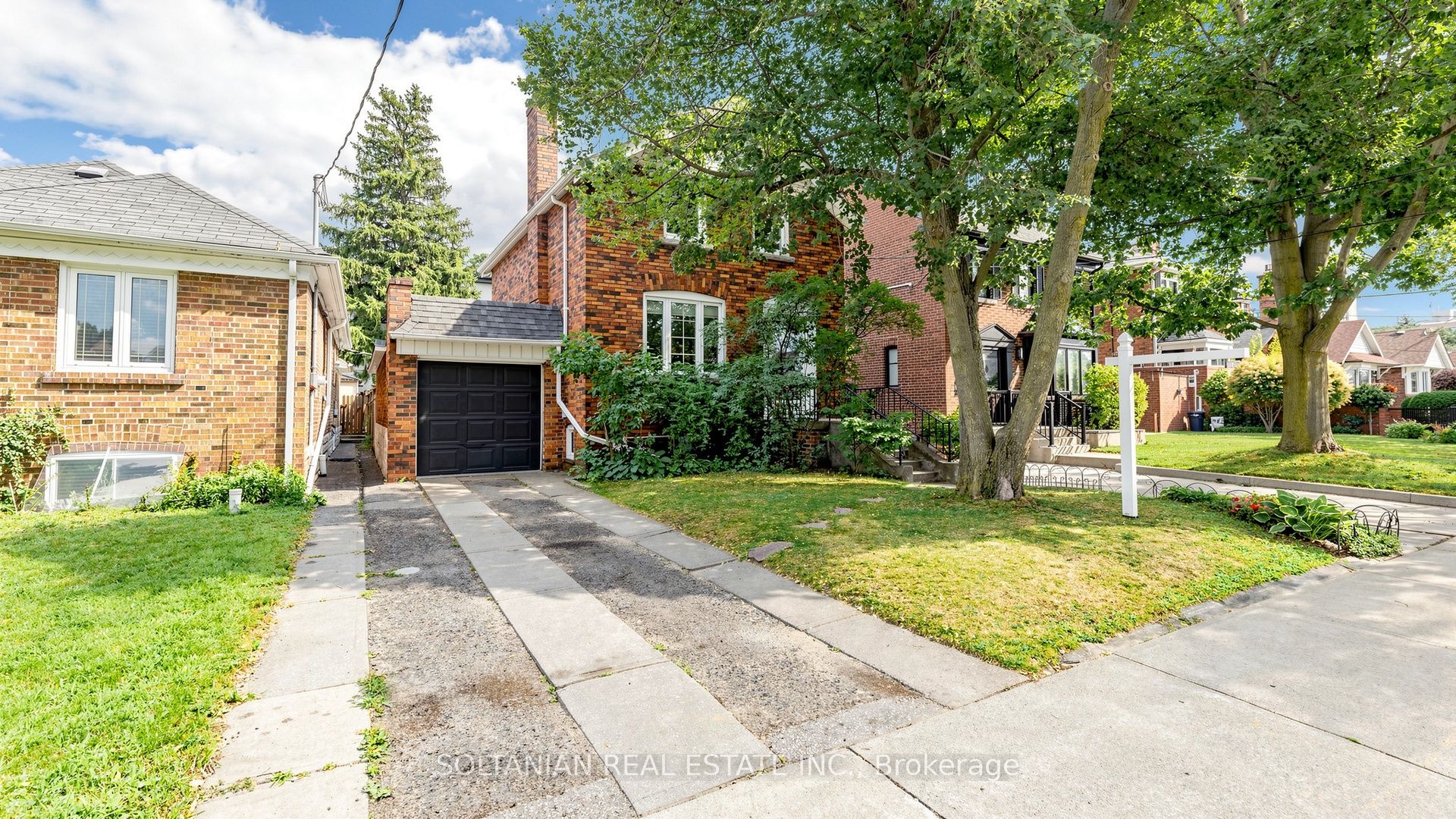39 Fairside Avenue, Toronto, ON M4C 3H1 photo 4