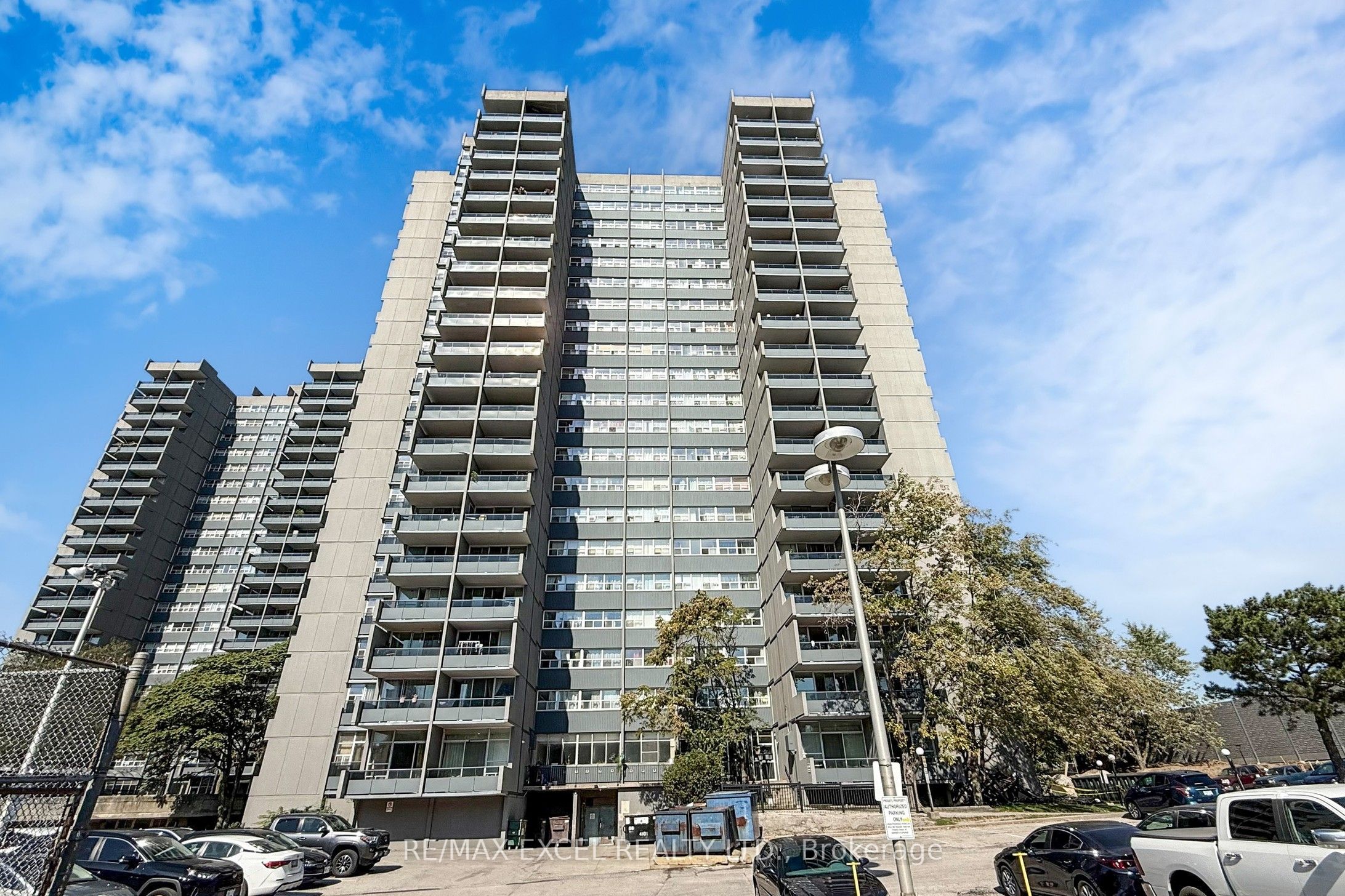 4101 Sheppard Avenue E 1708, Toronto, ON M1S 3H3