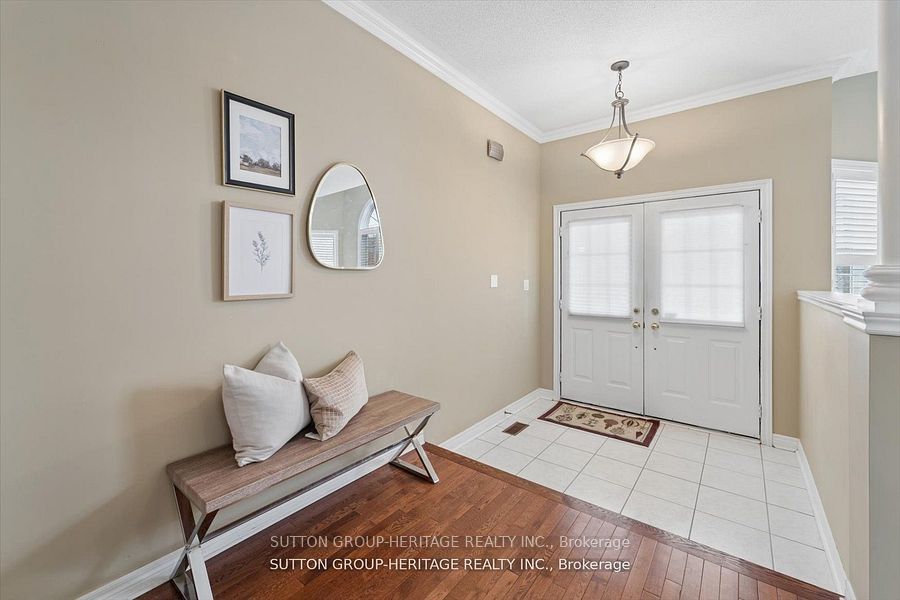 1886 Pine Grove Avenue, Pickering, ON L1V 7C6 photo 3