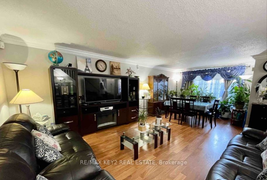 140 Ling Road 88, Toronto, ON M1E 4V9 photo 3