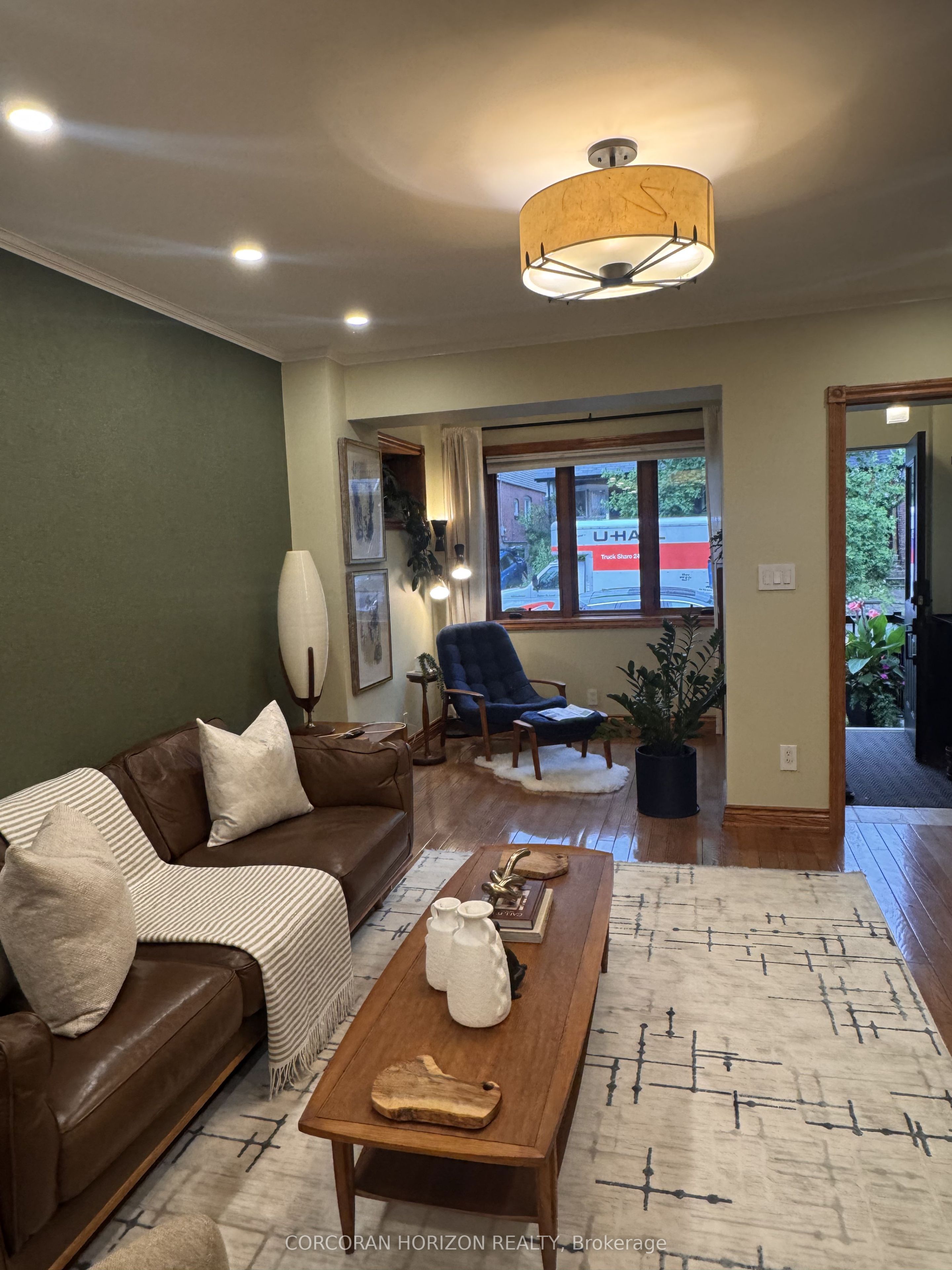 402 Rhodes Avenue, Toronto, ON M4L 3A5